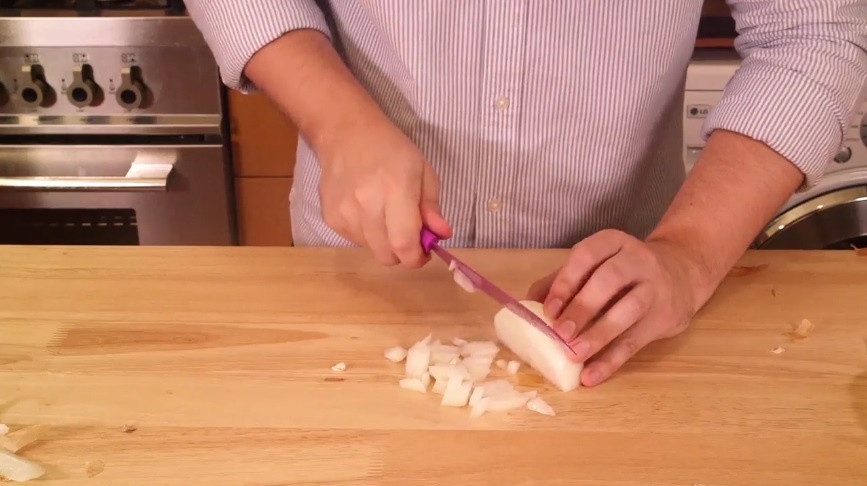 Bi kip thai hanh khong cay mat hinh anh