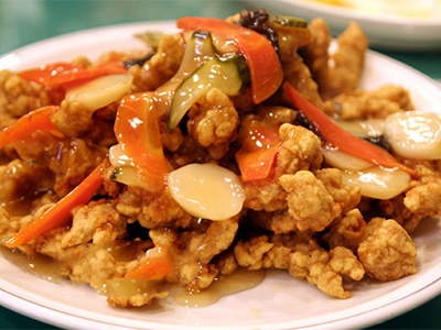 Thuong thuc mon thit lon chua ngot Han Quoc hinh anh