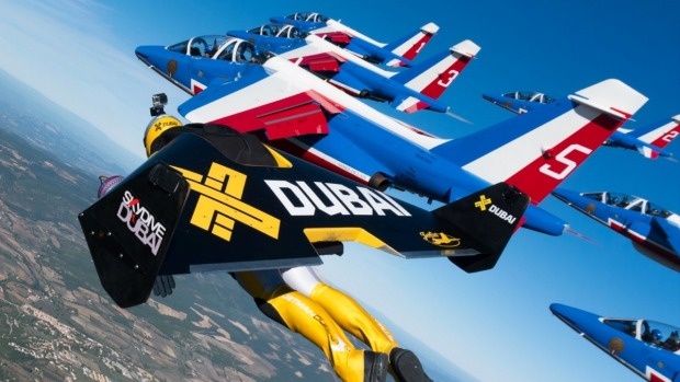 3 Jetmen bay cùng 8 máy bay ảnh 1 3 Jetmen bay cung 8 may bay anh 1