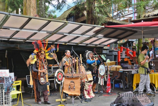 Ngoi lang yeu quai tai Dai Loan anh 8