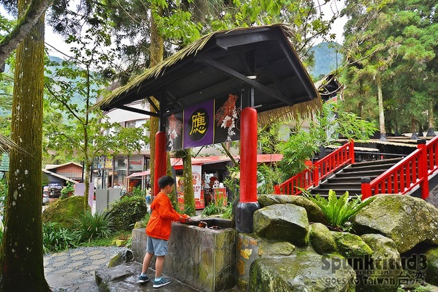 Ngoi lang yeu quai tai Dai Loan anh 9