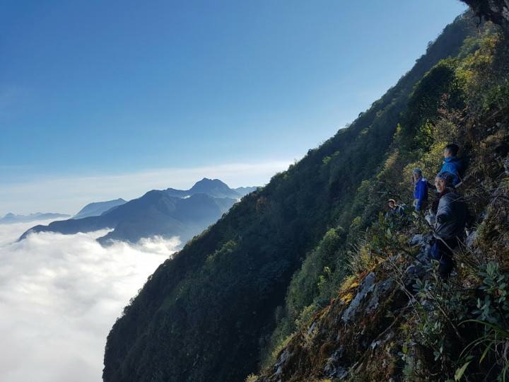 7 danh thang tren cung duong Bat Xat hinh anh
