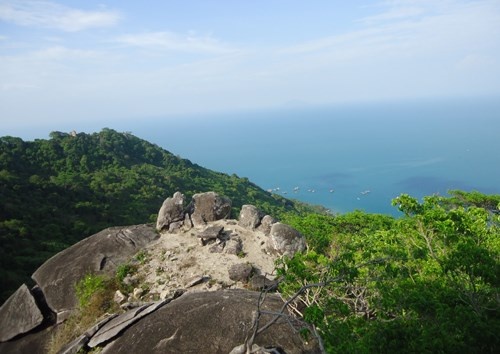Thu thach gian nan kham pha Ma Thien Lanh hinh anh