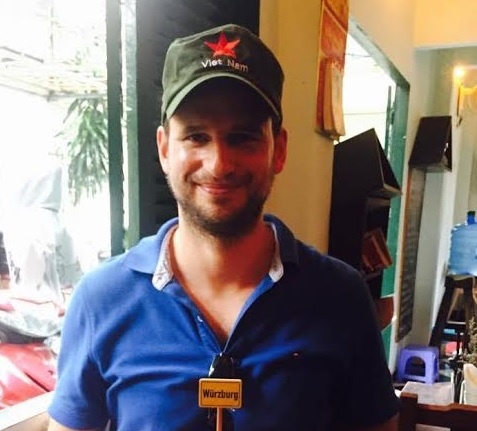 Chang trai Duc chon Viet Nam la diem dung chan thu 100 hinh anh