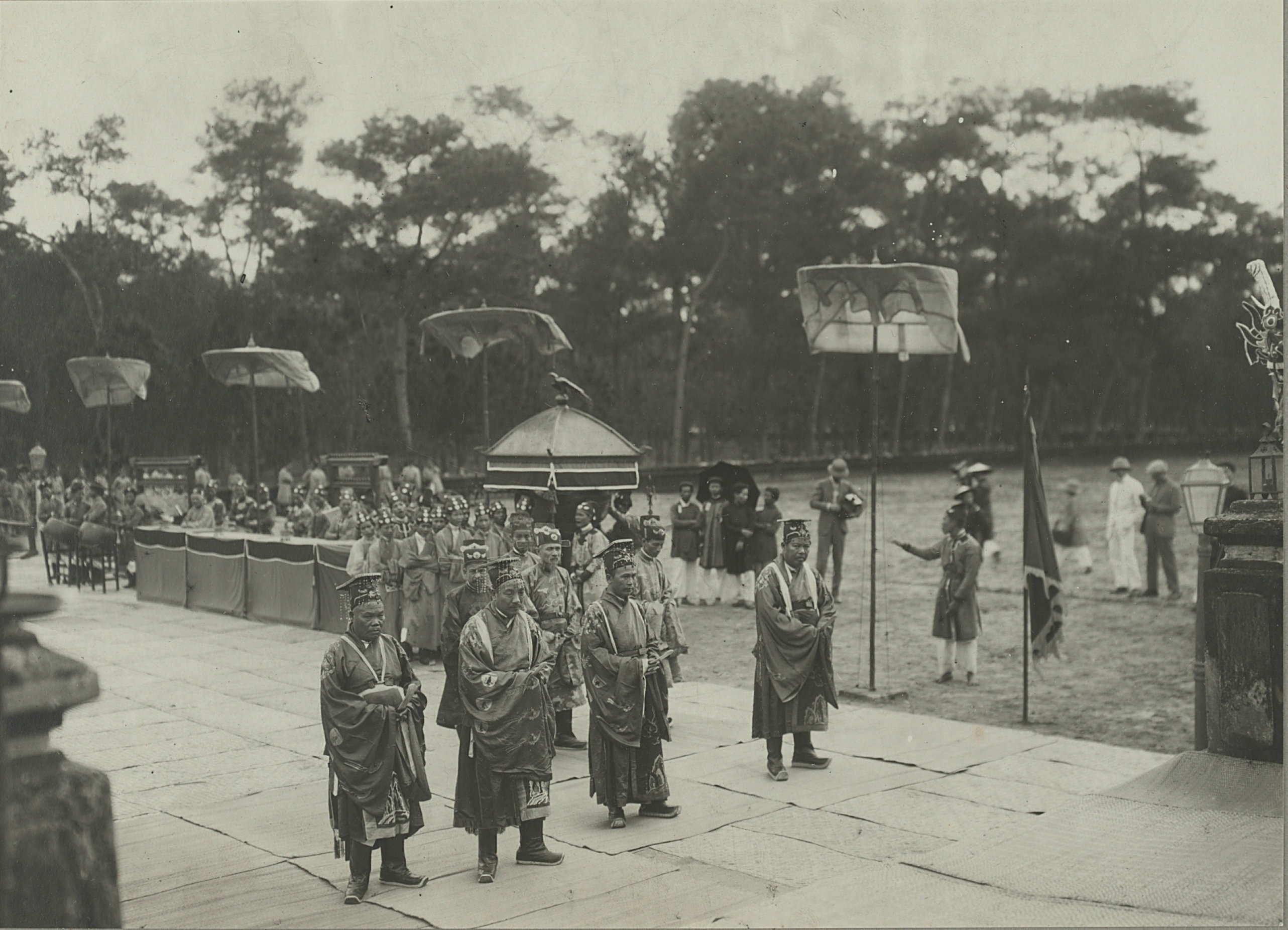 Le te Troi Dat vao mua xuan anh 3