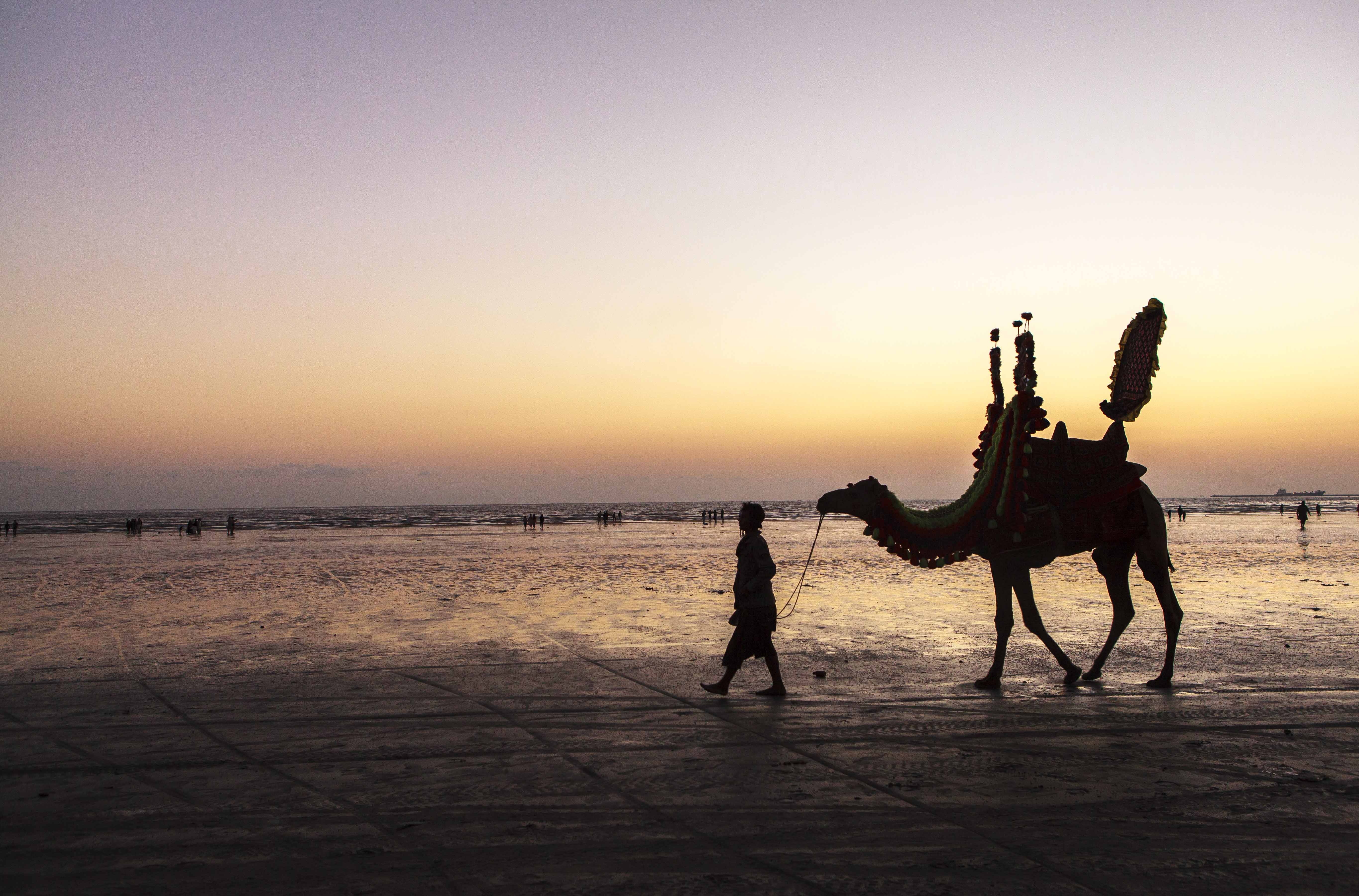 Pakistan - Vung dat bat an day quyen ru hinh anh