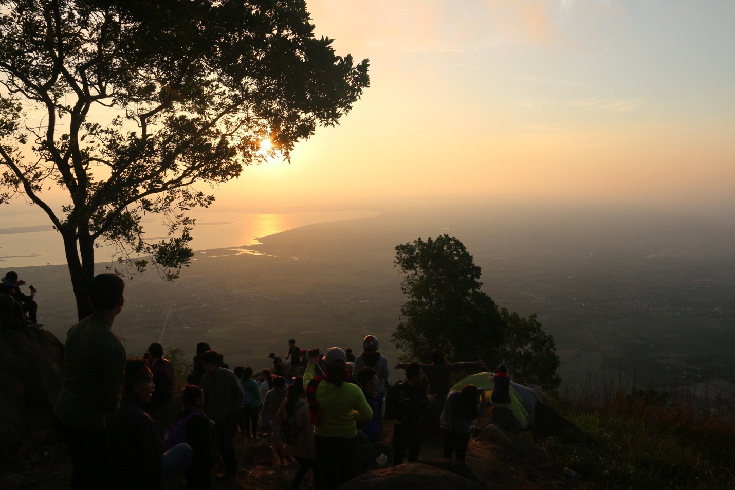 Chinh phuc nui Ba Den anh 15