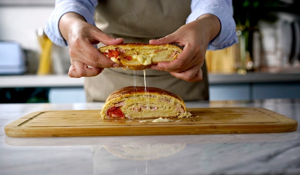 Huong dan lam mon banh giam bong pho mai nong hoi hinh anh