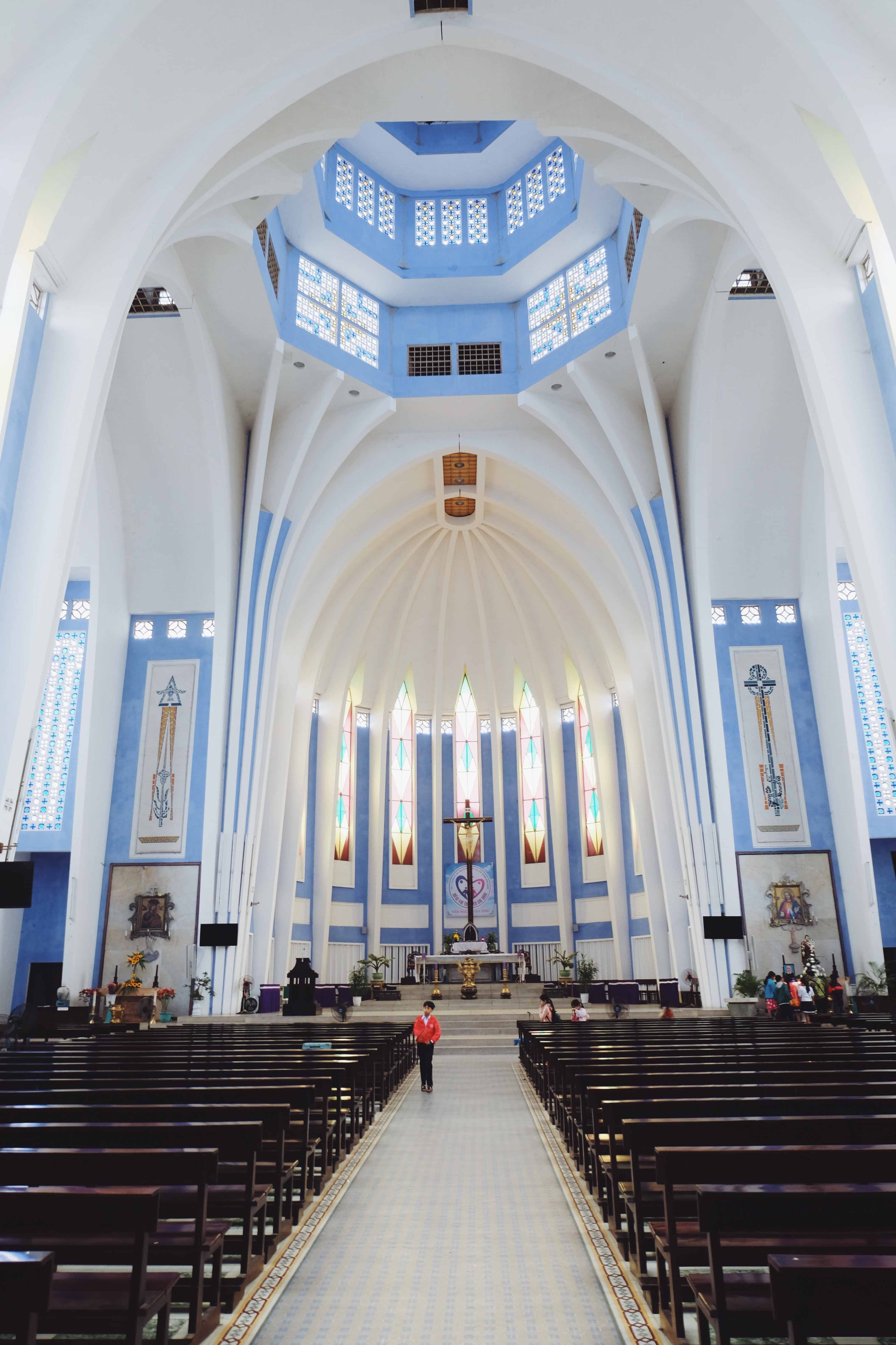 Nha tho tuyet dep o Hue anh 14