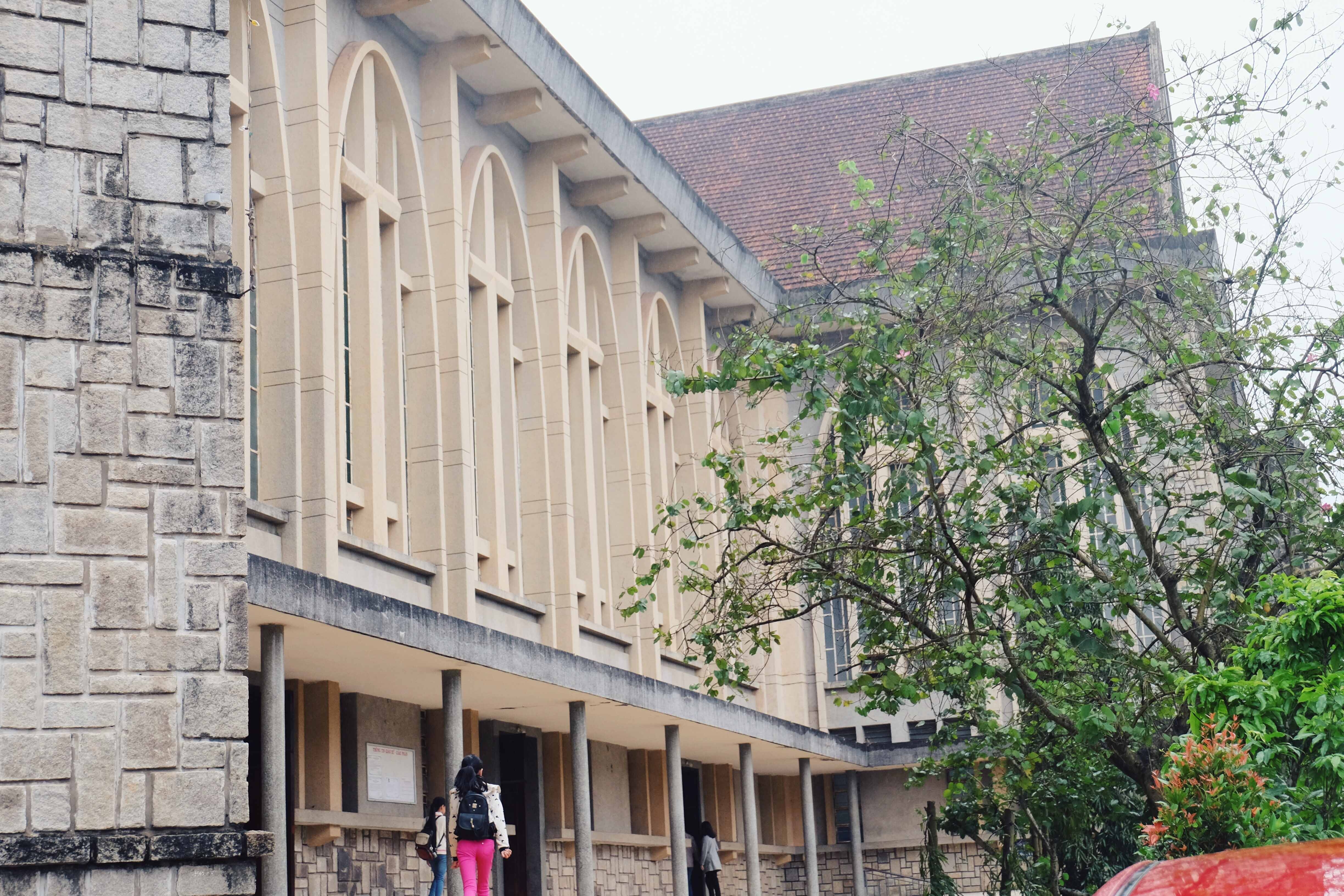 Nha tho tuyet dep o Hue anh 5