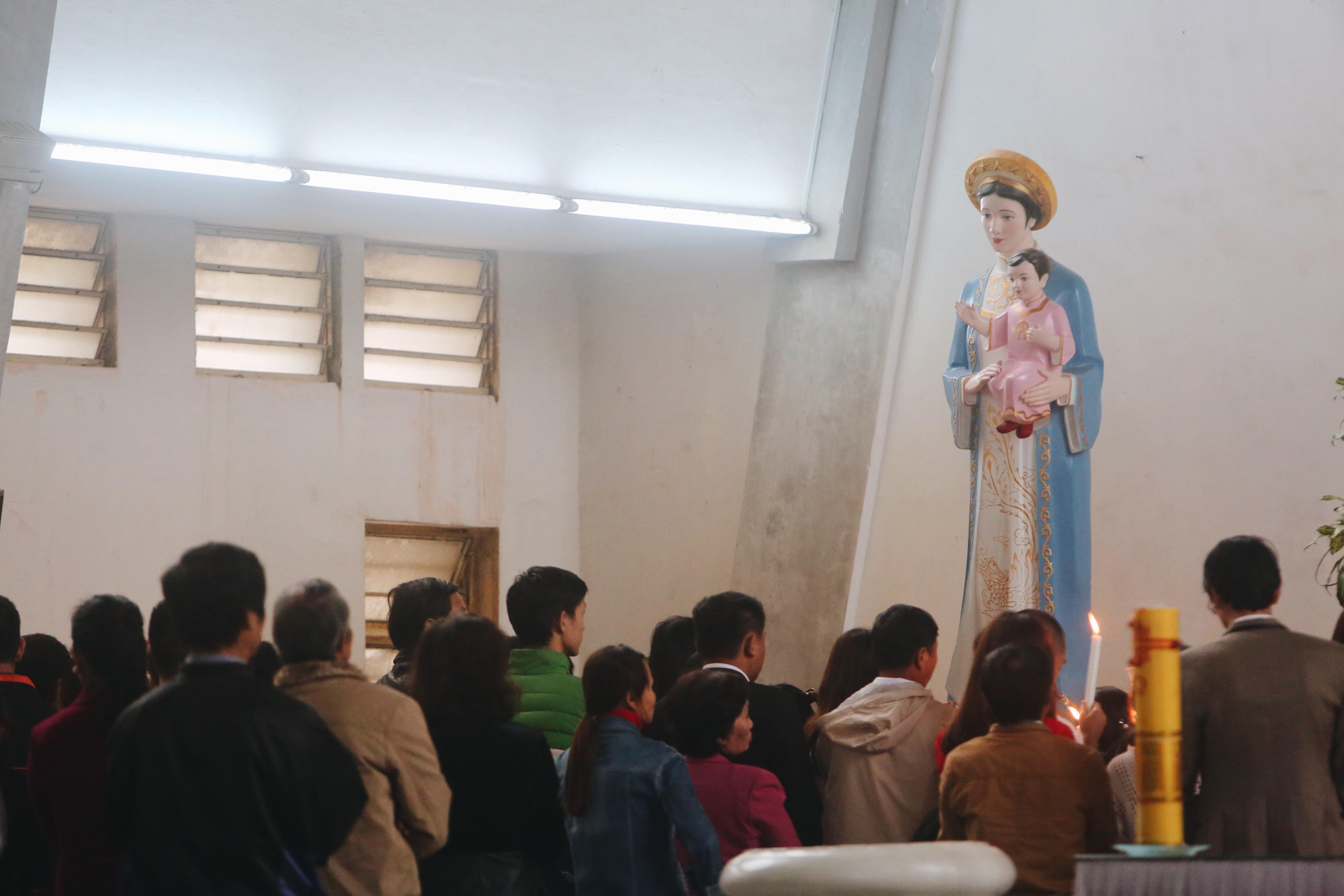 Nhà thờ tuyệt đẹp ở Huế ảnh 9 Nha tho tuyet dep o Hue anh 9