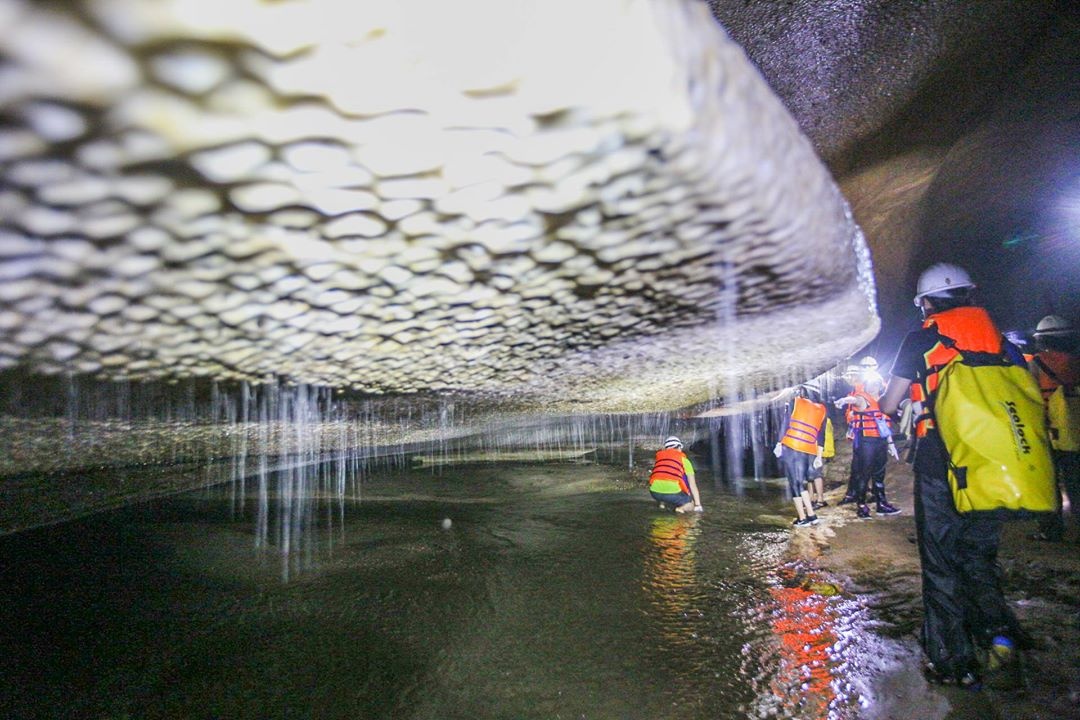 Hanh trinh kham pha hang Tham Phay anh 8