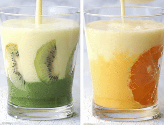 Cach lam sinh to trai cay 2 sac hinh anh