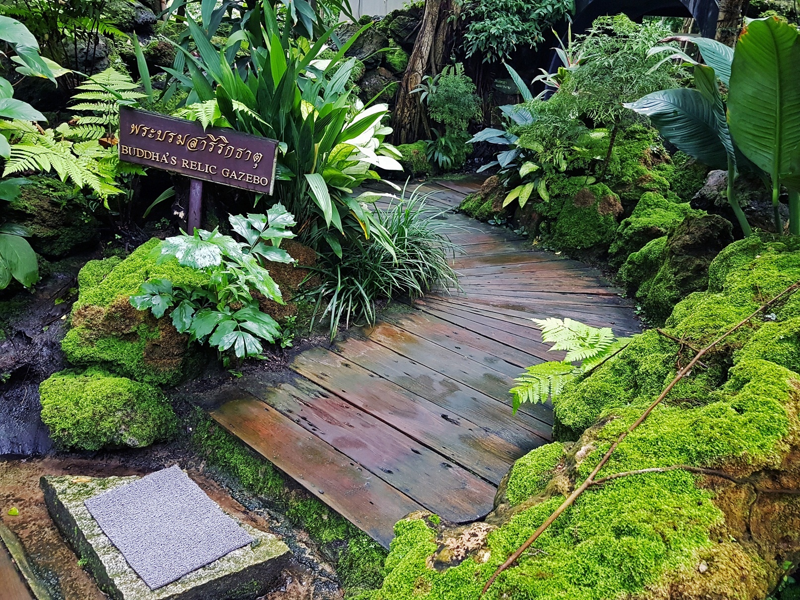 Thien vien Sathira Dhammasathan anh 4