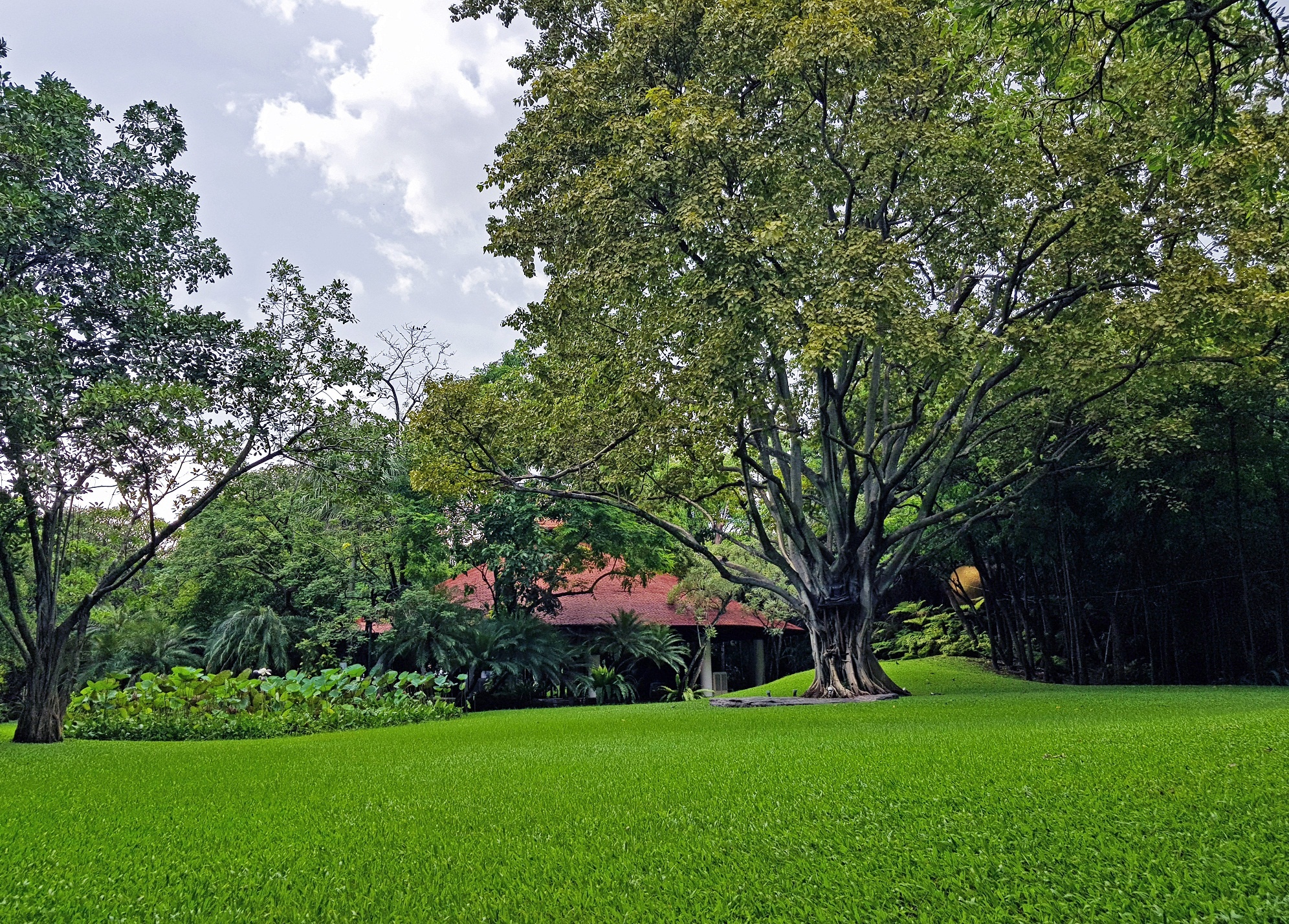 Thien vien Sathira Dhammasathan anh 5