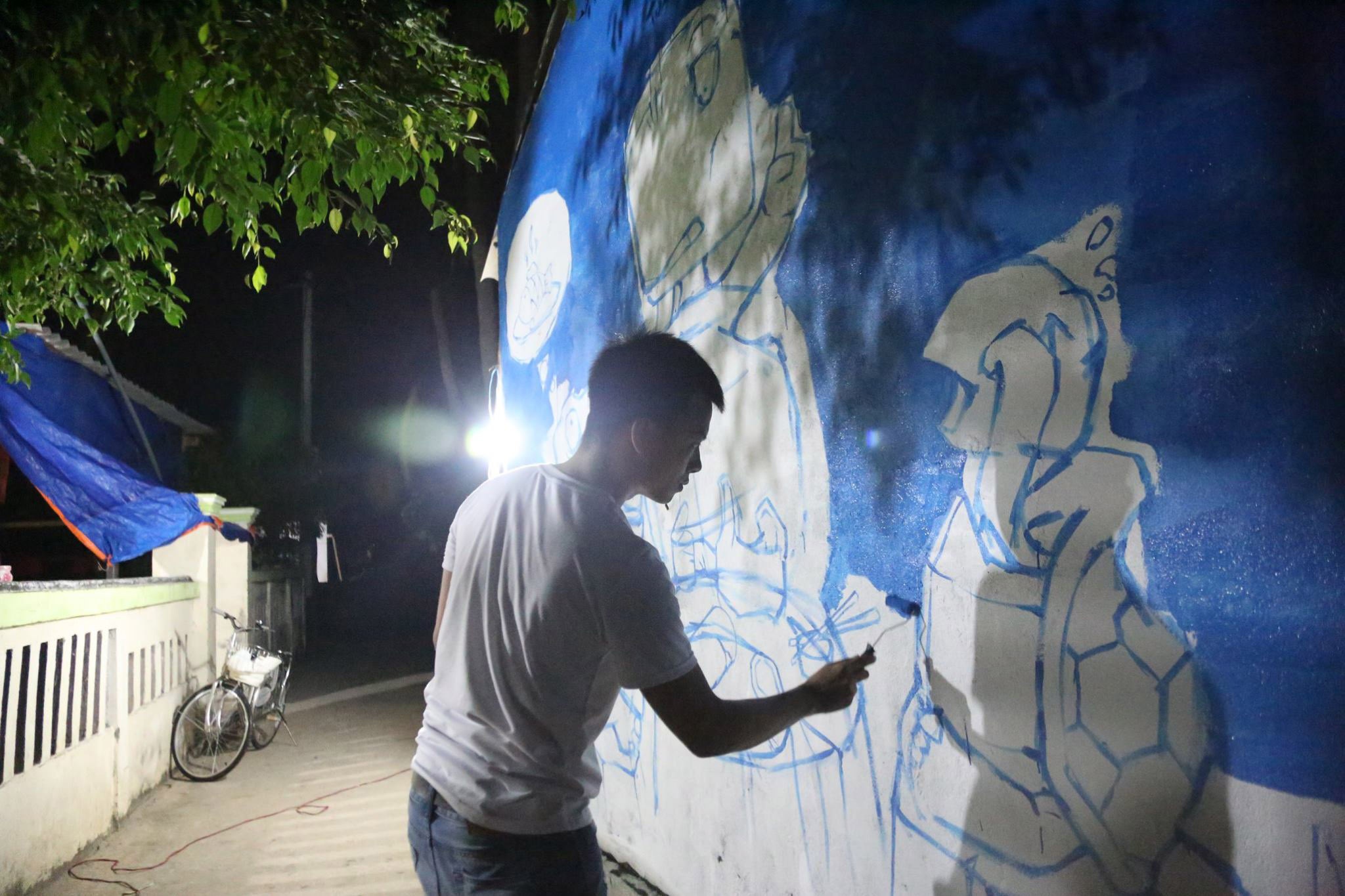 Tham quan lang Bich Hoa anh 5