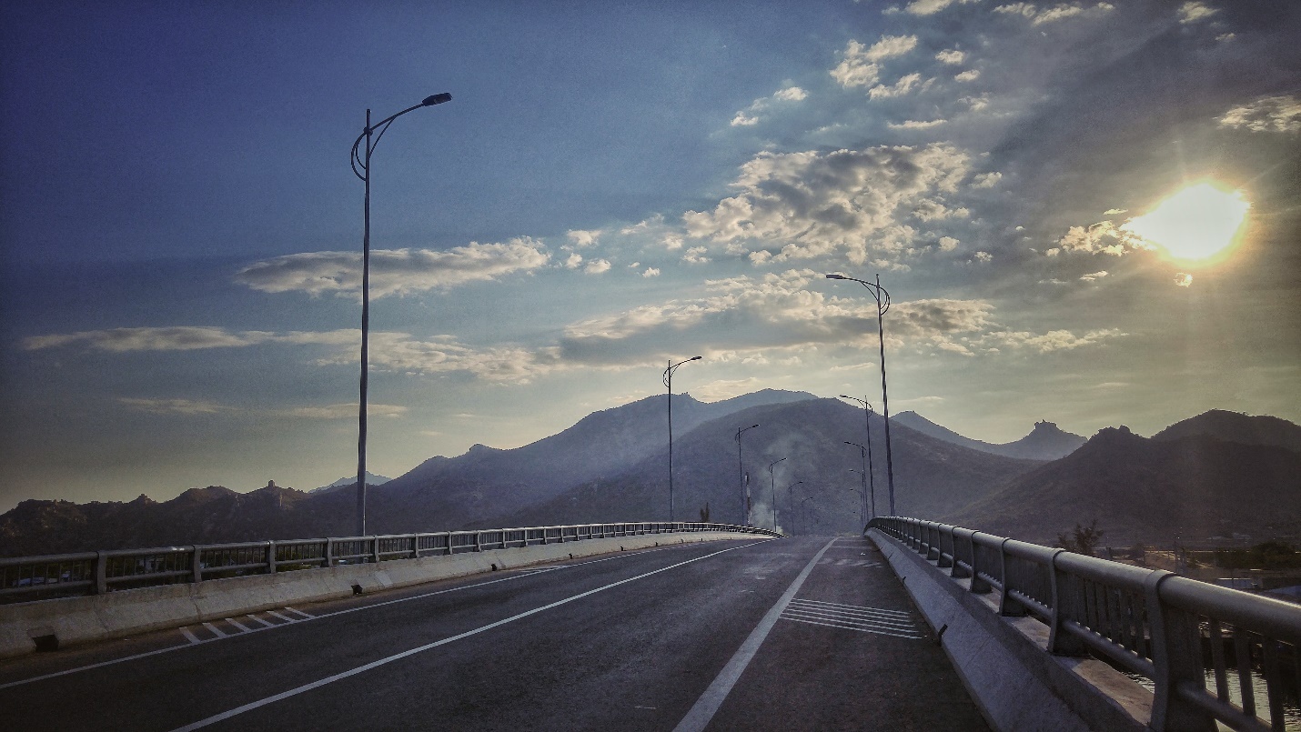 Cung duong bien Nam Trung Bo anh 1