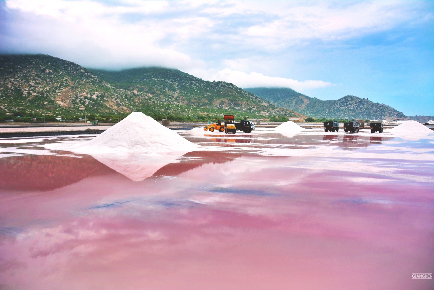 Cung duong bien Nam Trung Bo anh 6