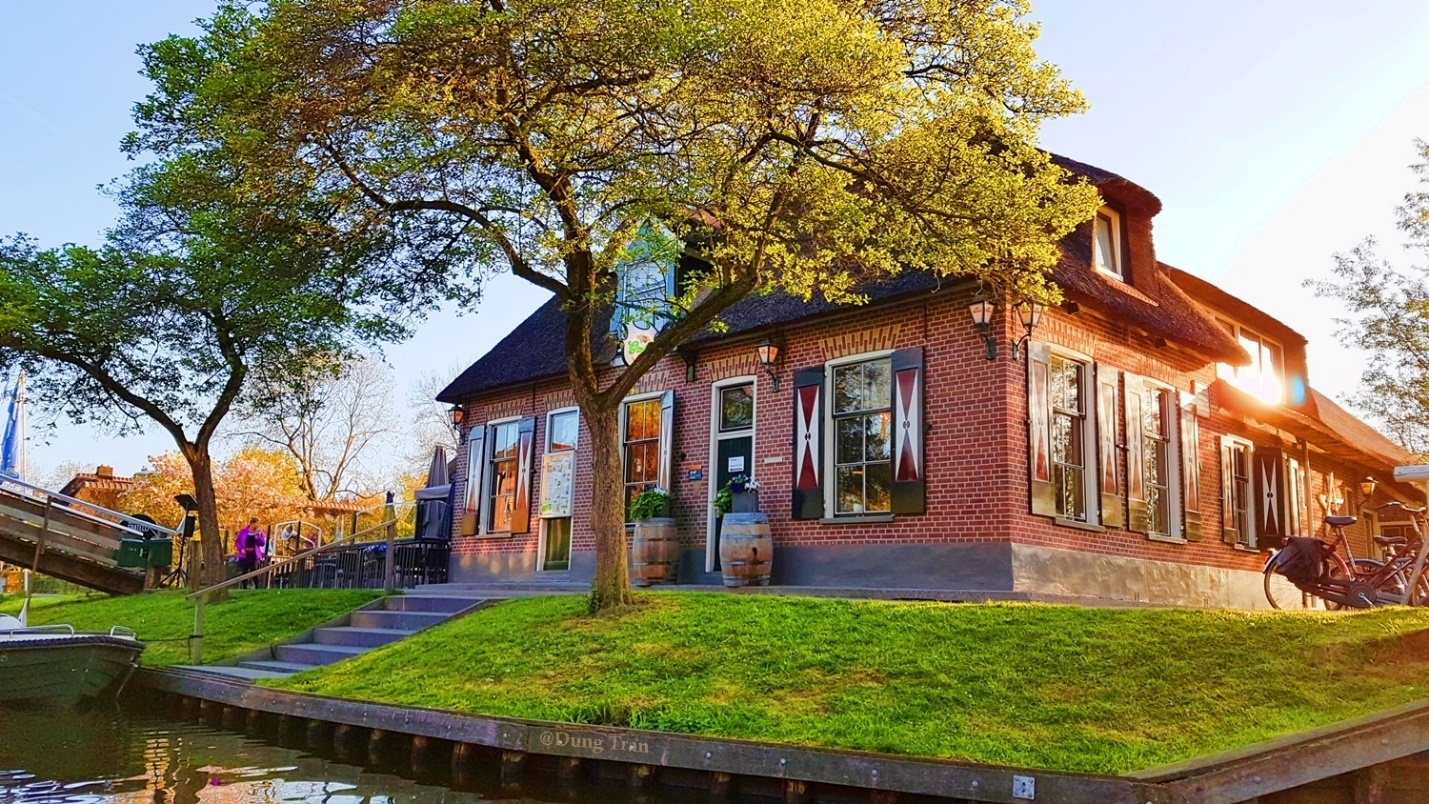 Ngoi lang co tich dep nhat the gioi anh 9