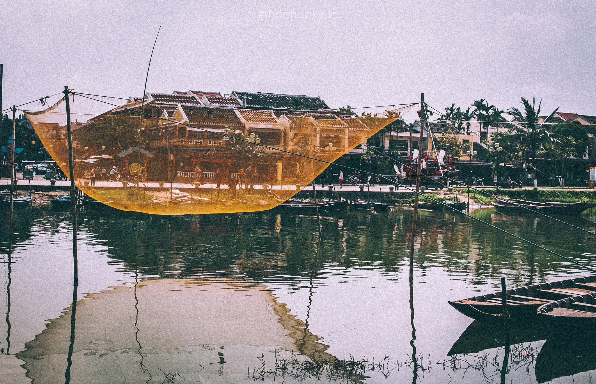 Lac loi o Hoi An anh 8