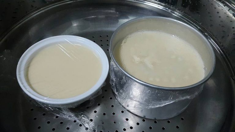 Cách làm bánh flan ít trứng ảnh 3 Cach lam banh flan it trung anh 3