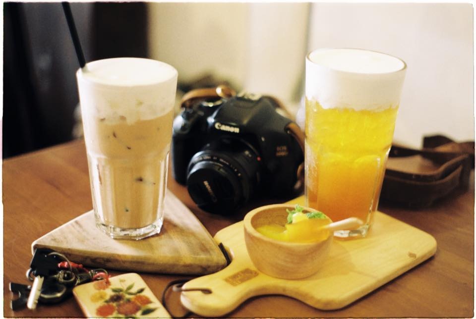 5 quan ca phe tong trang, chi dung vao cung co buc hinh dep hinh anh