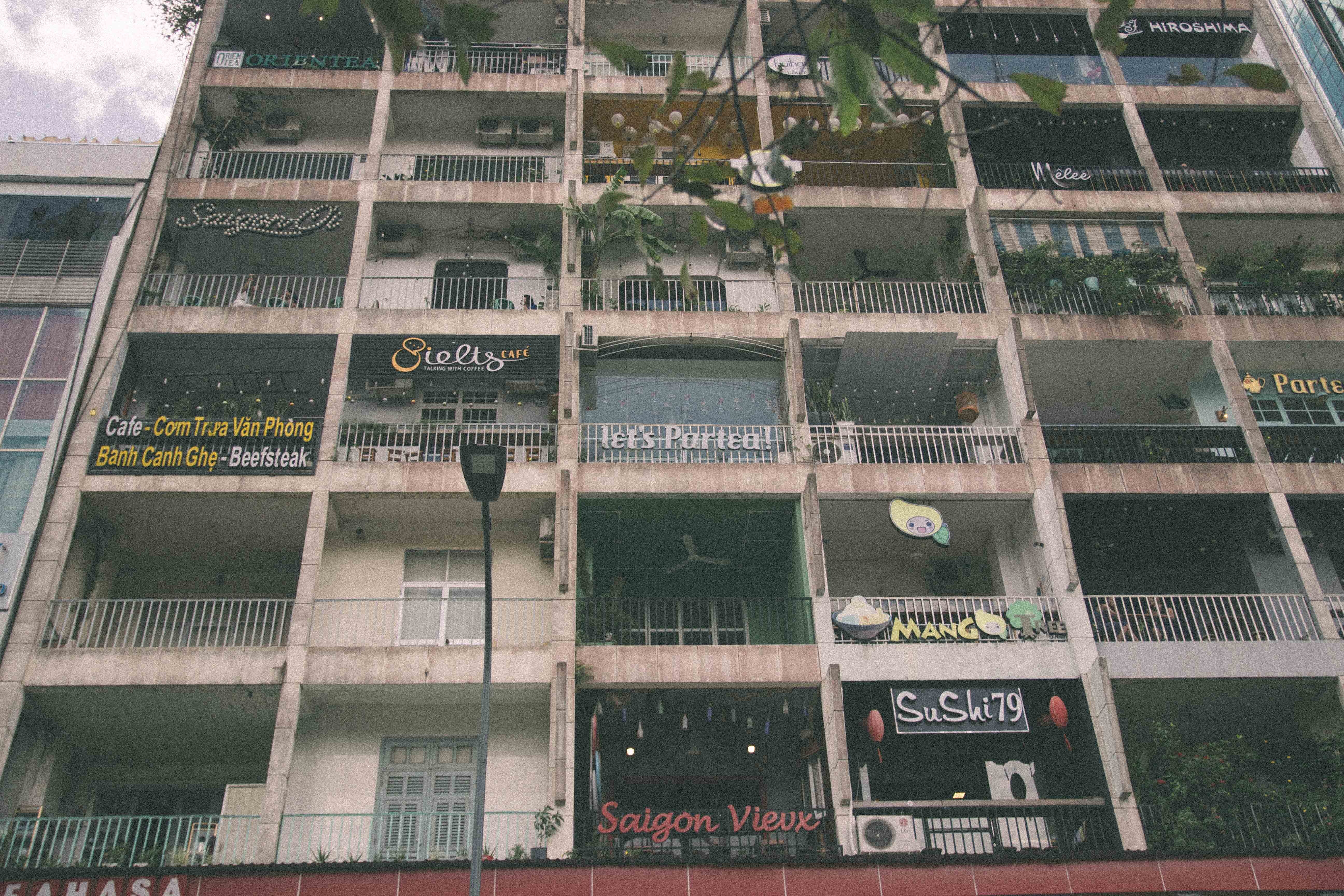 Don nang o nhung chung cu cu Sai Gon hinh anh