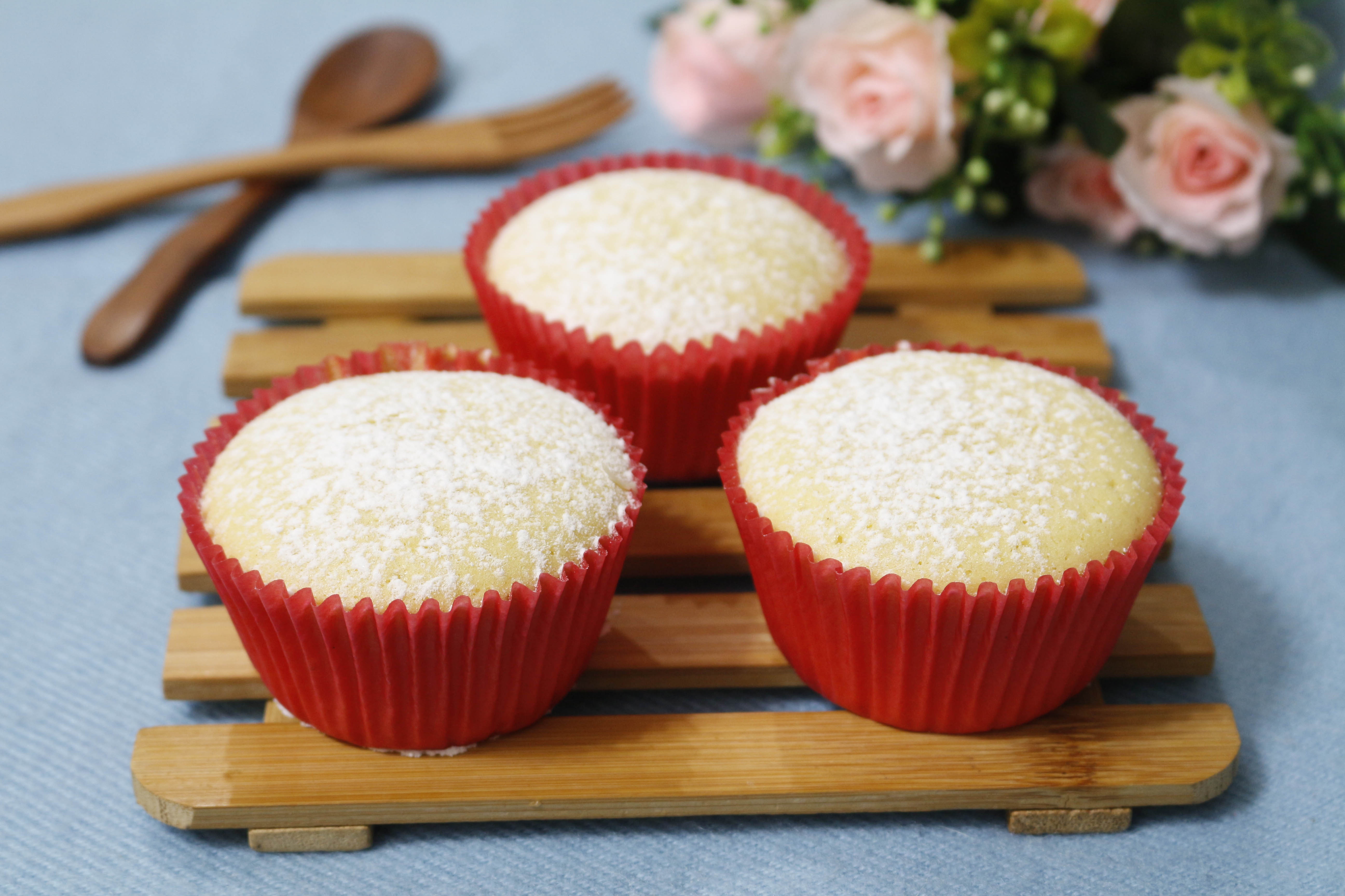 Huong dan lam banh cupcake anh 7
