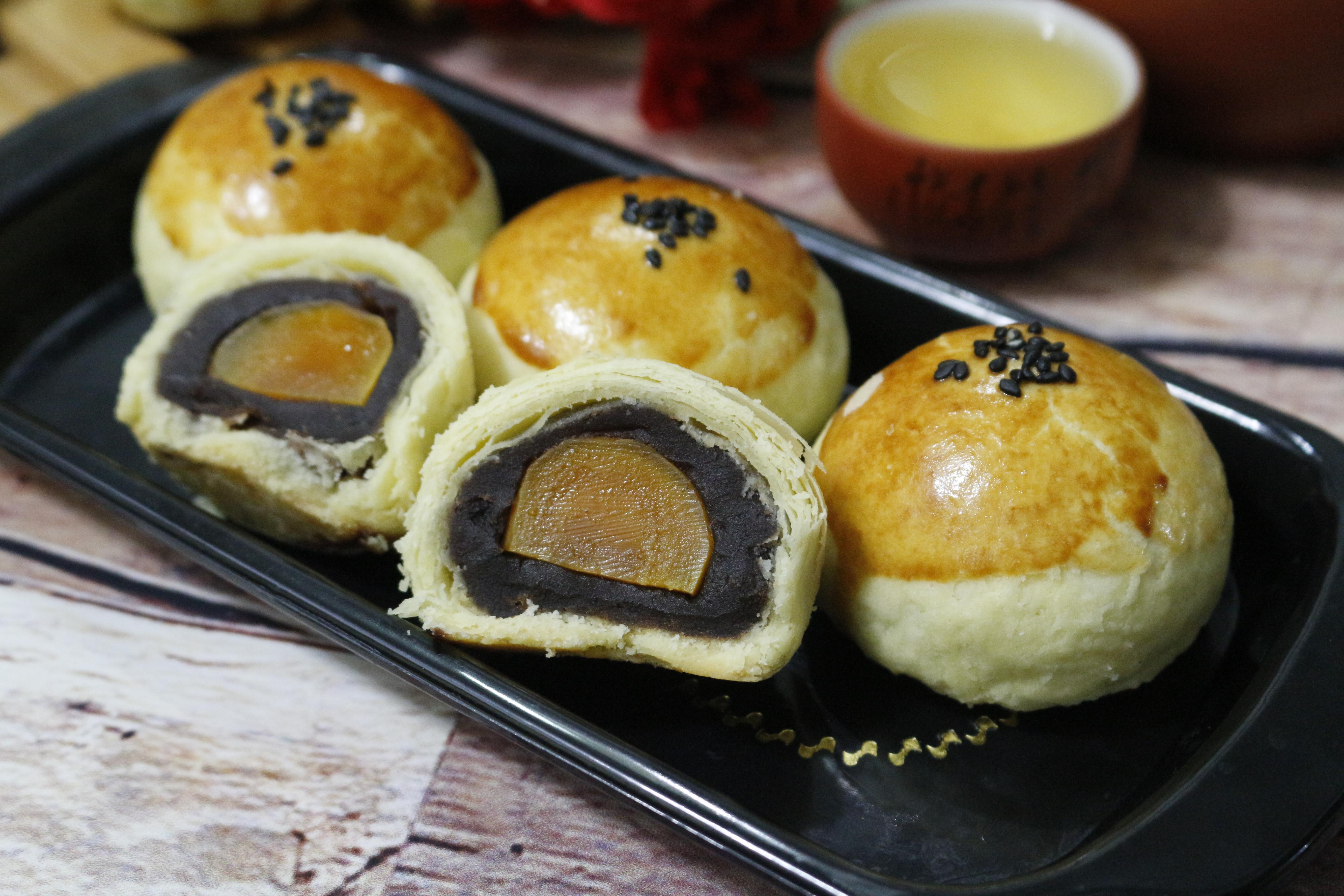 Cach lam banh Trung thu trung muoi kieu Dai Loan hinh anh