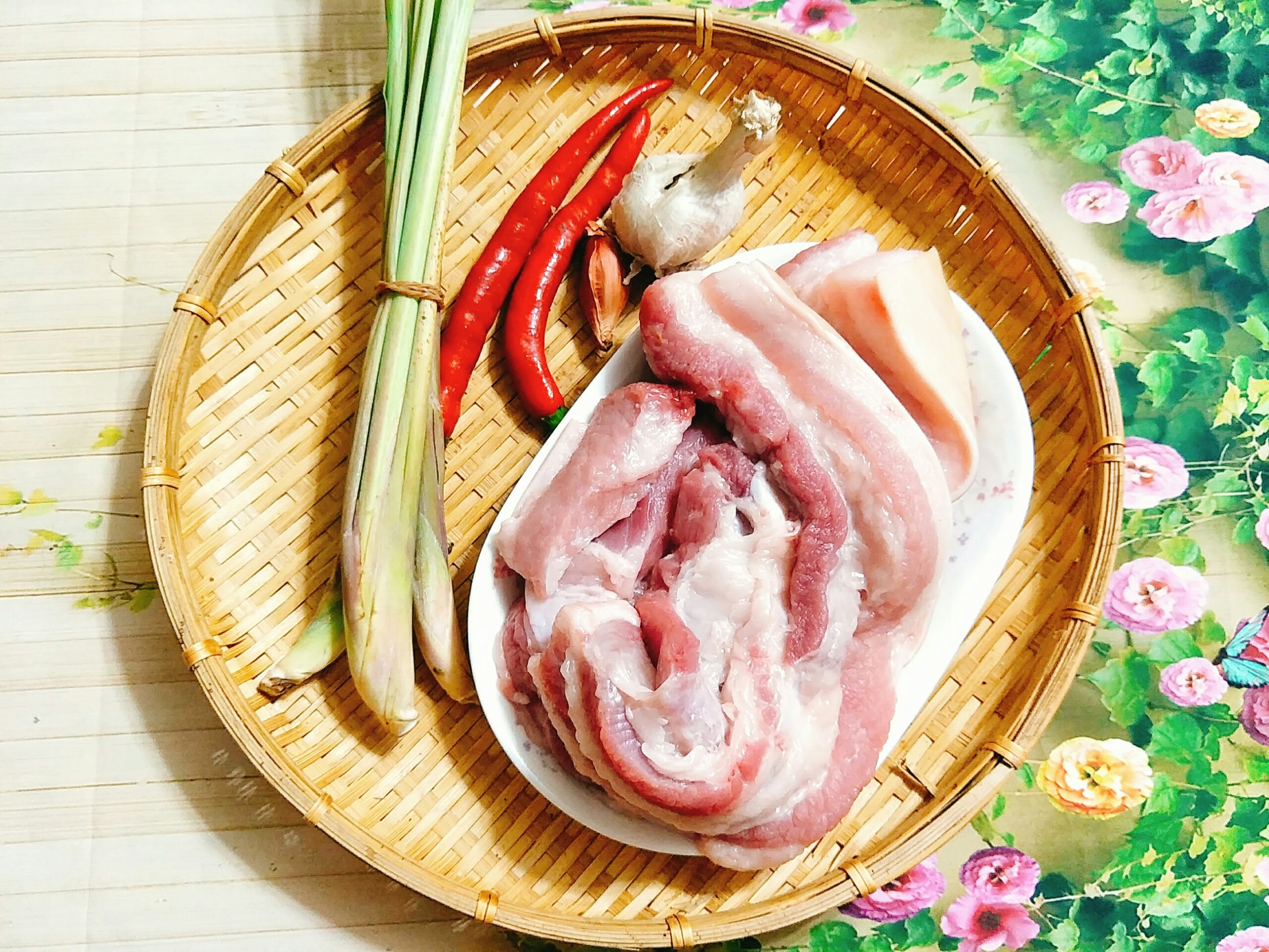 Thit nuong sa ot anh 1