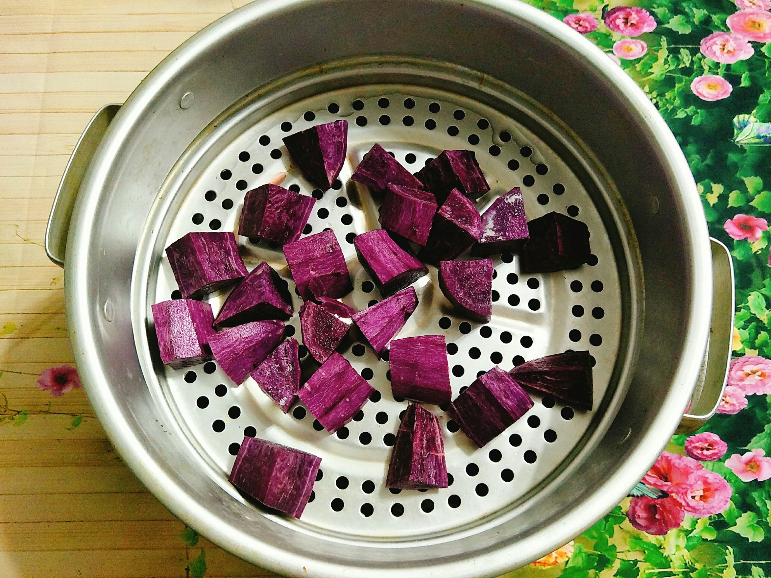 Banh trung thu khoai lang tim anh 6