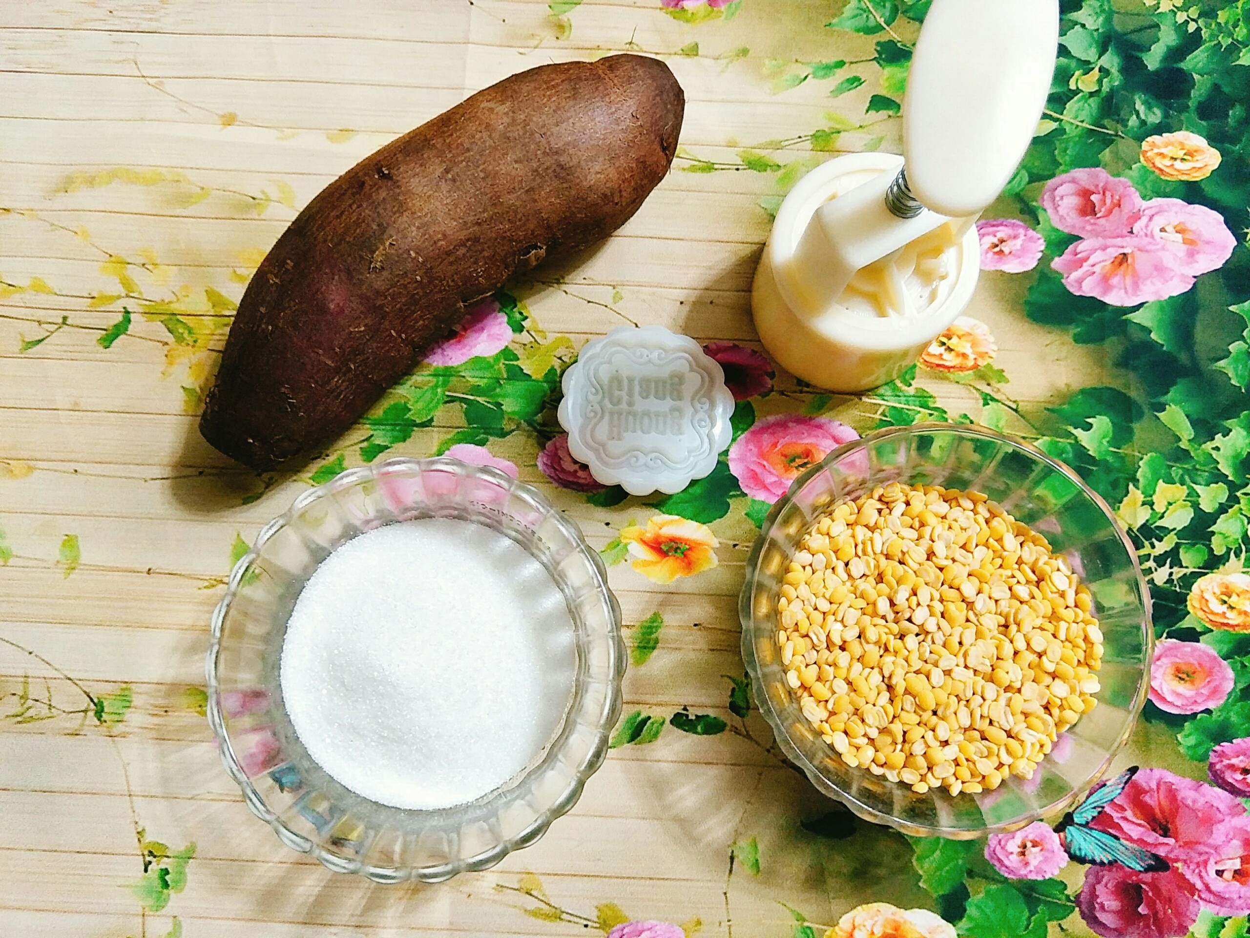 Banh trung thu khoai lang tim anh 1