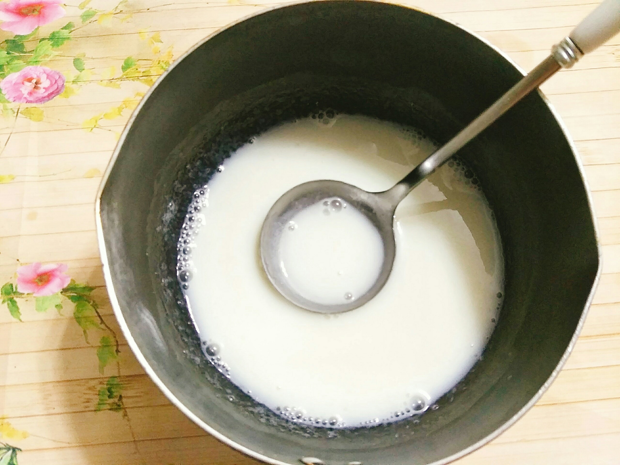 Banh trung thu thach ca phe sua dua anh 3