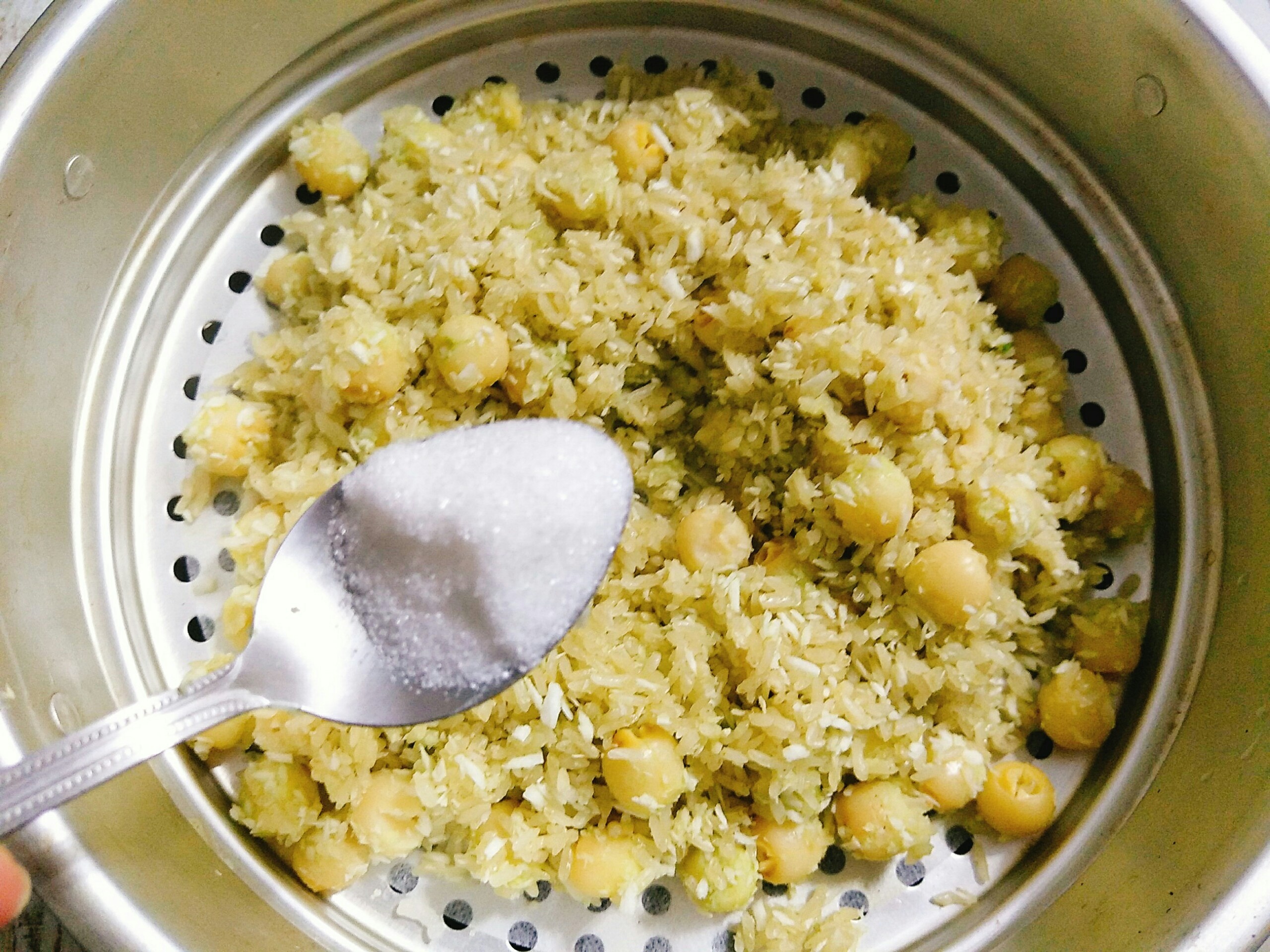 Xoi hat sen la dua anh 7