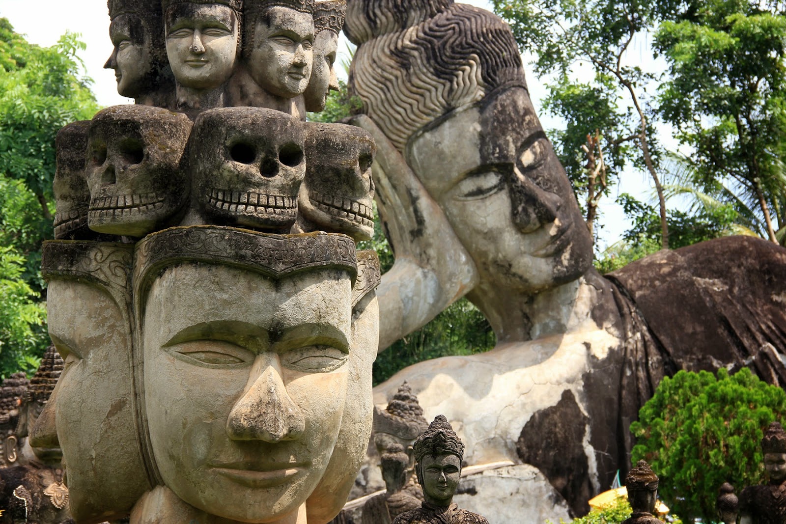 Cong vien co hang tram tac pham dieu khac khong lo hinh anh