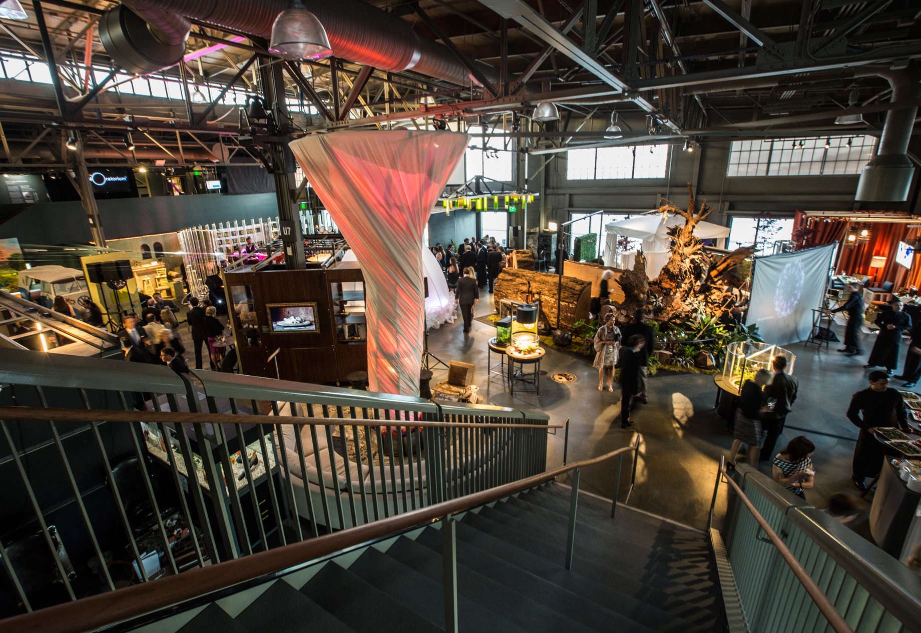 Bao tang ky la cho phep du khach uong nuoc tu toilet hinh anh