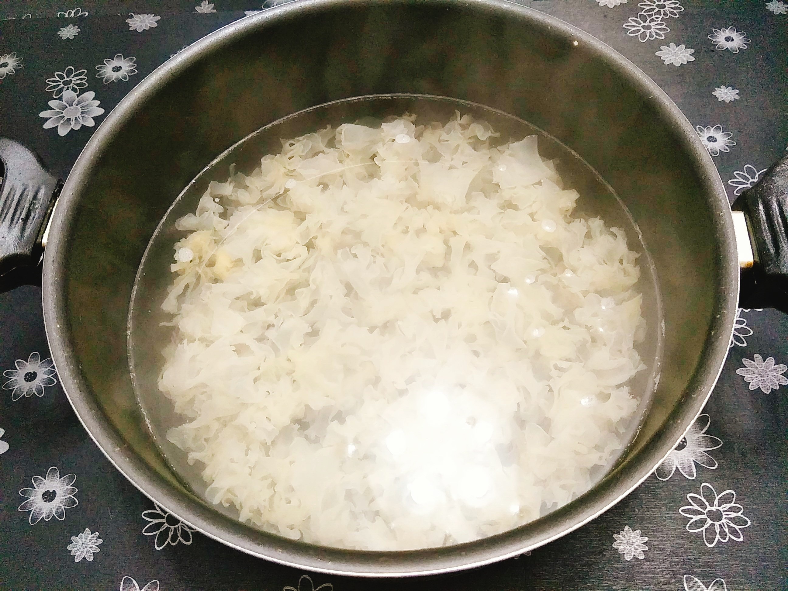 Che nam tuyet hat sen anh 3