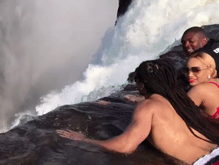 Nhung diem du lich hut khach tren the gioi nam 2017 hinh anh