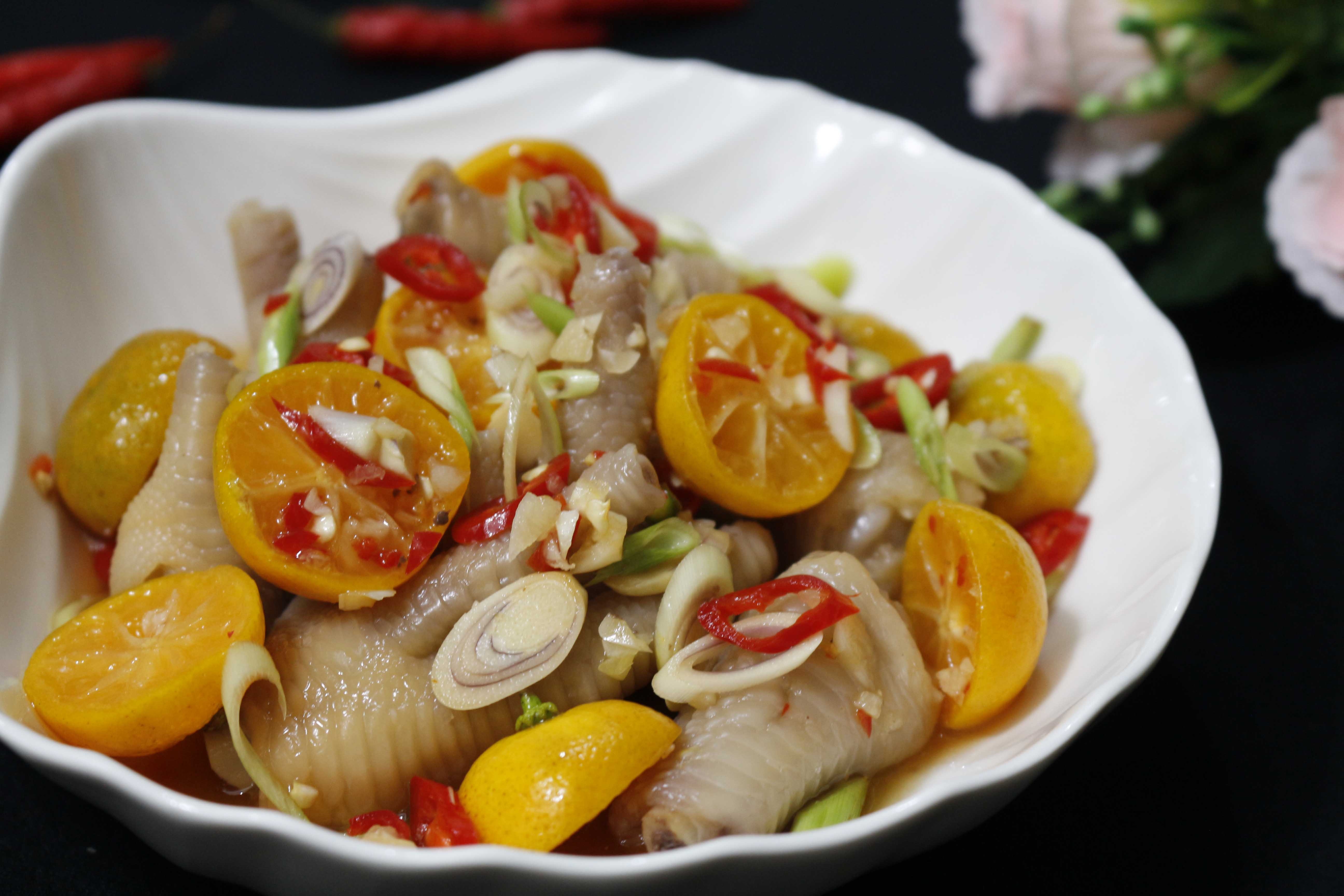 Chan ga ngam sa tac hinh anh