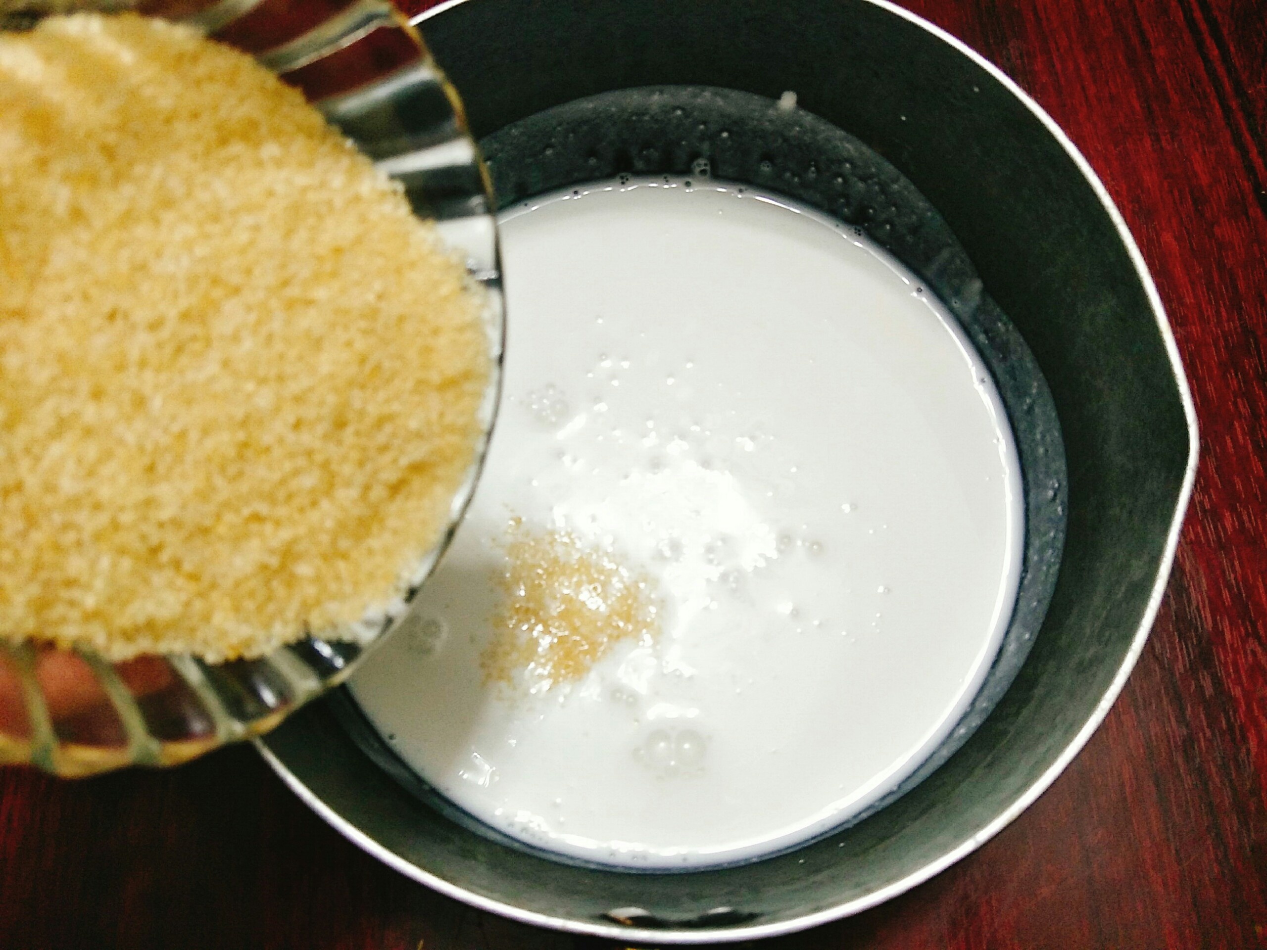 Tu lam keo dua thom ngon don tet anh 3