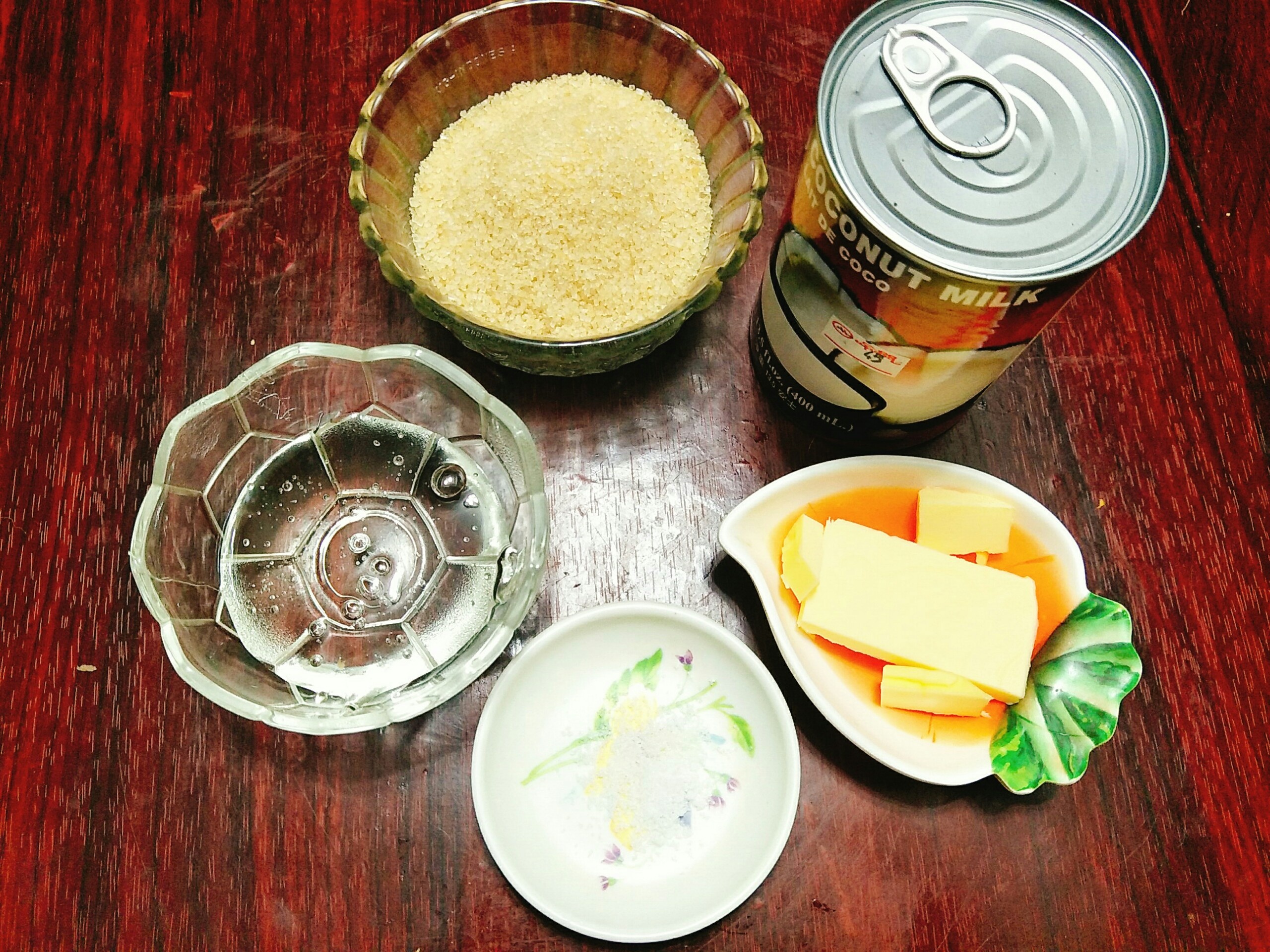 Tu lam keo dua thom ngon don tet anh 1