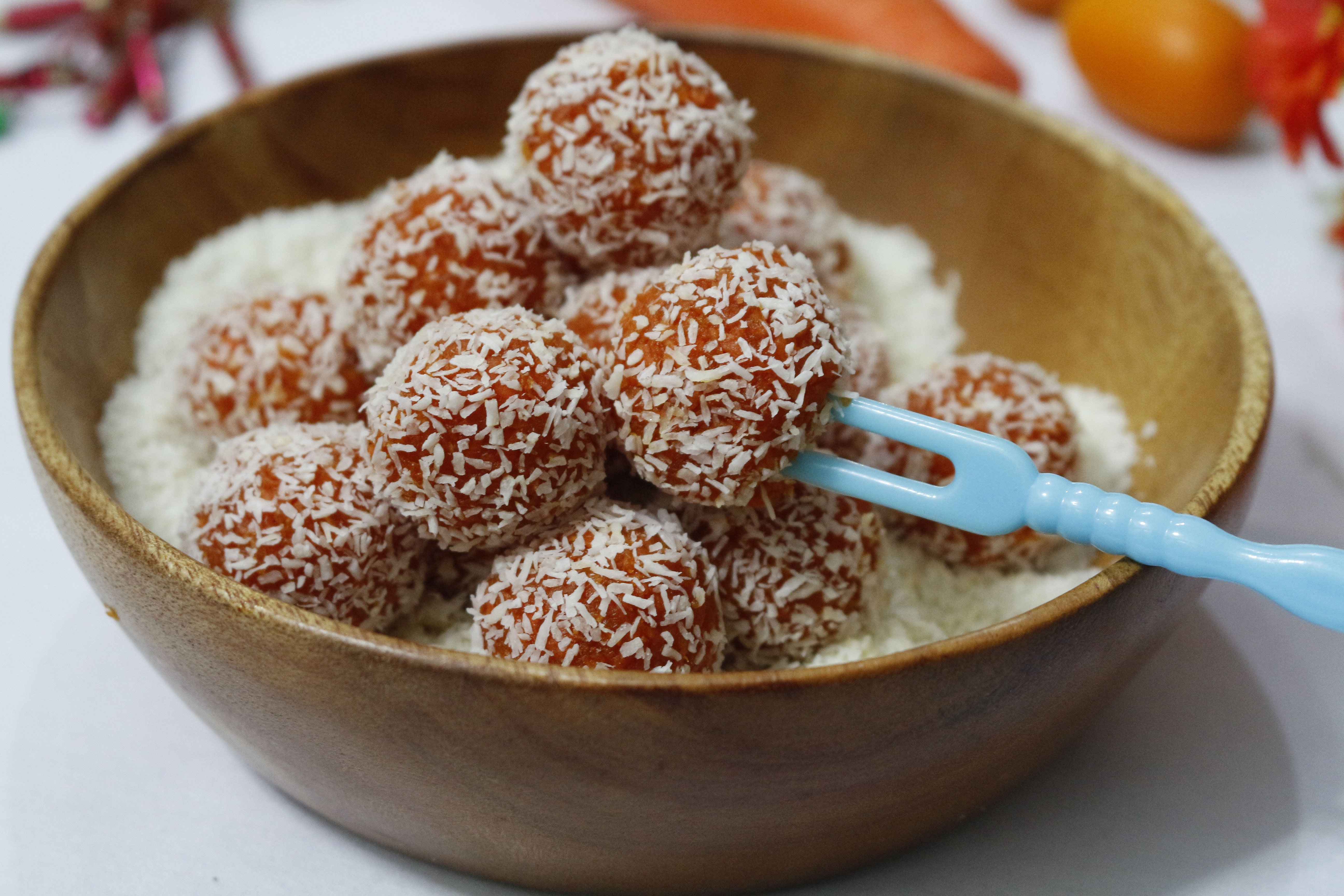 Mut ca rot vien bi thom ngon cho ngay Tet hinh anh