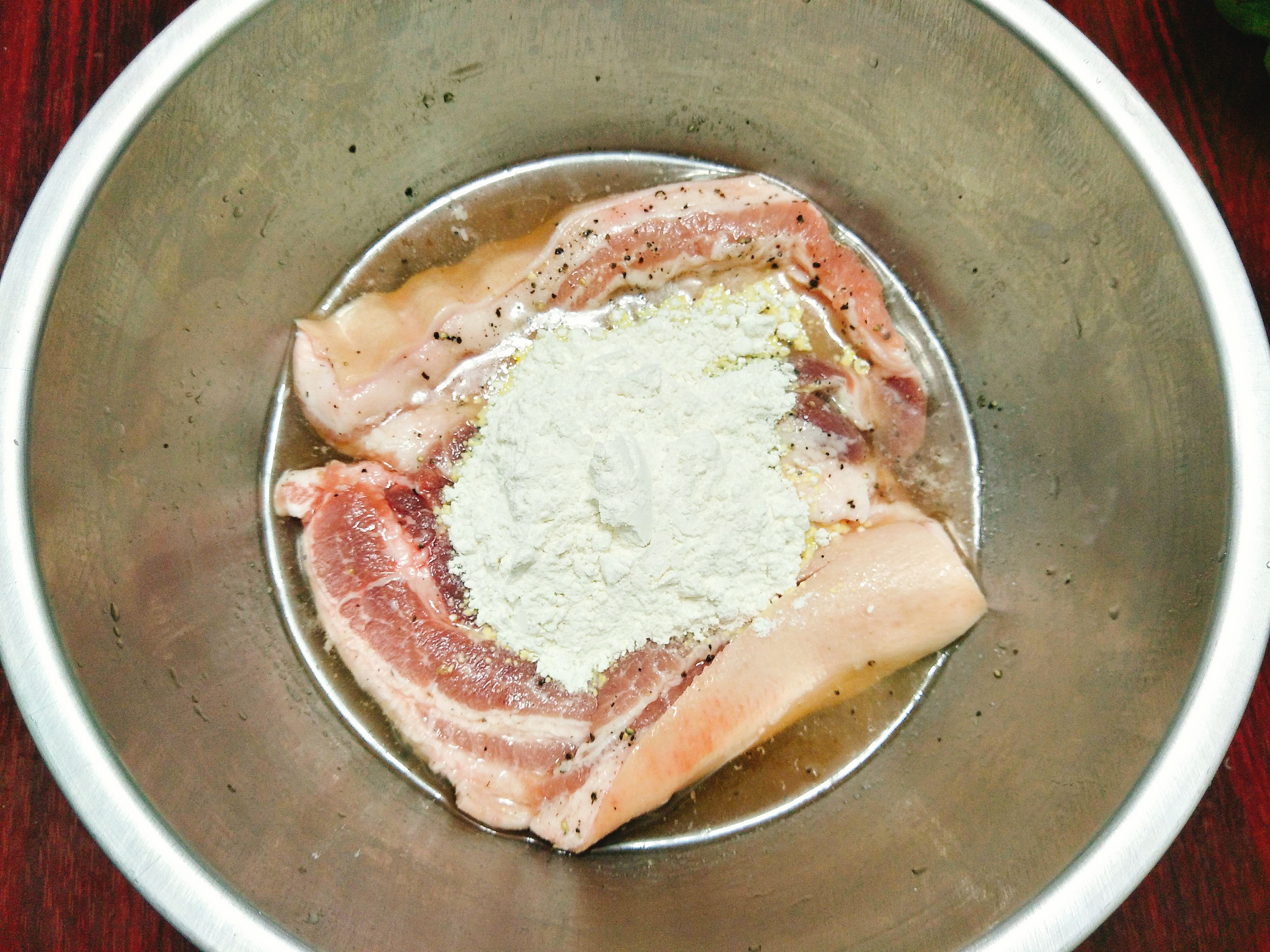 Ba chi tam bia chien gion anh 5