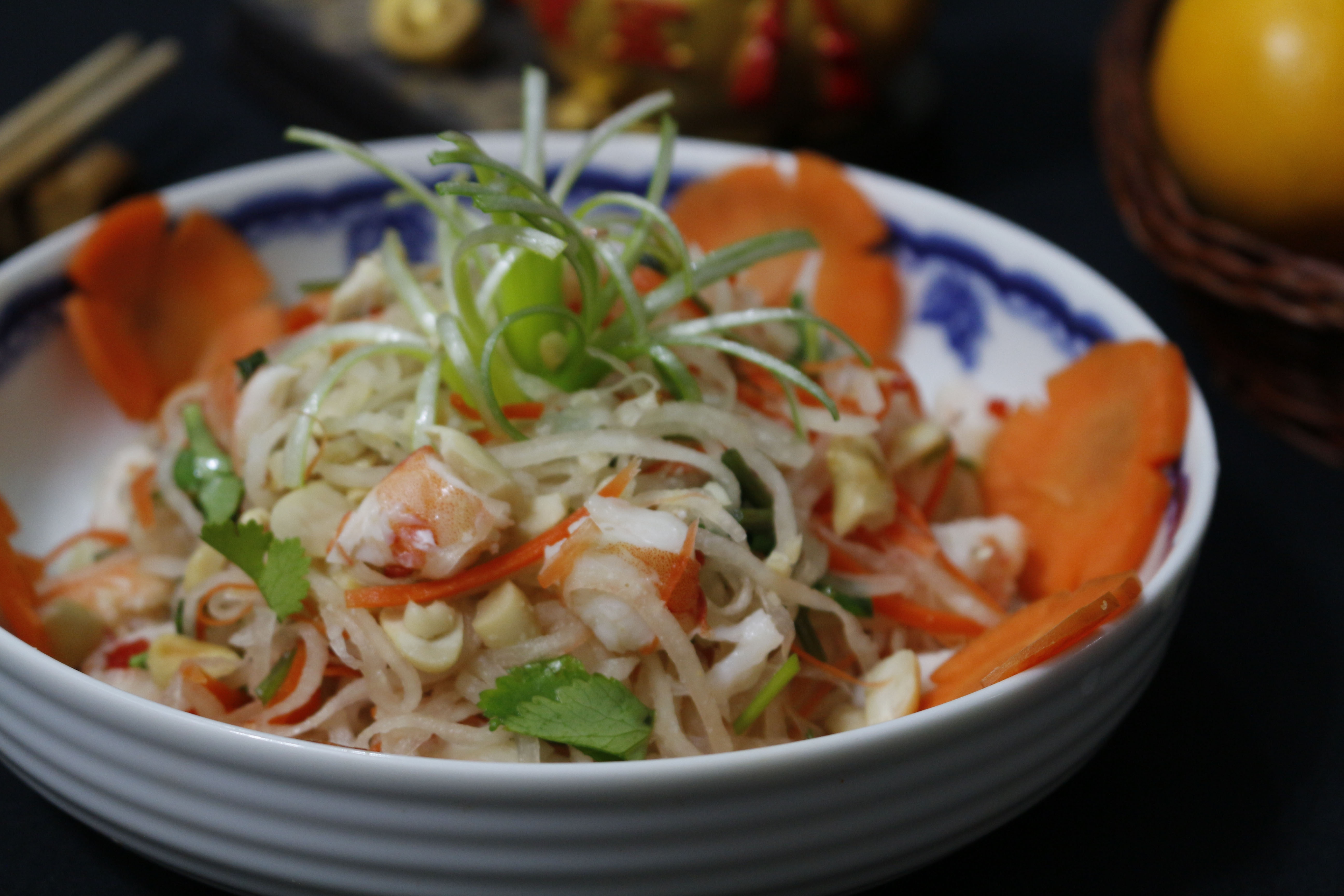 Nom su hao tom thanh mat cho bua an ngay nang nong hinh anh