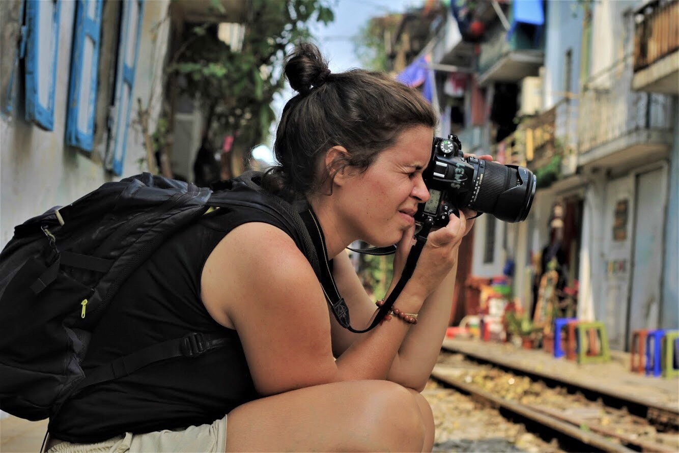 Song ao o xom duong tau Ha Noi anh 5