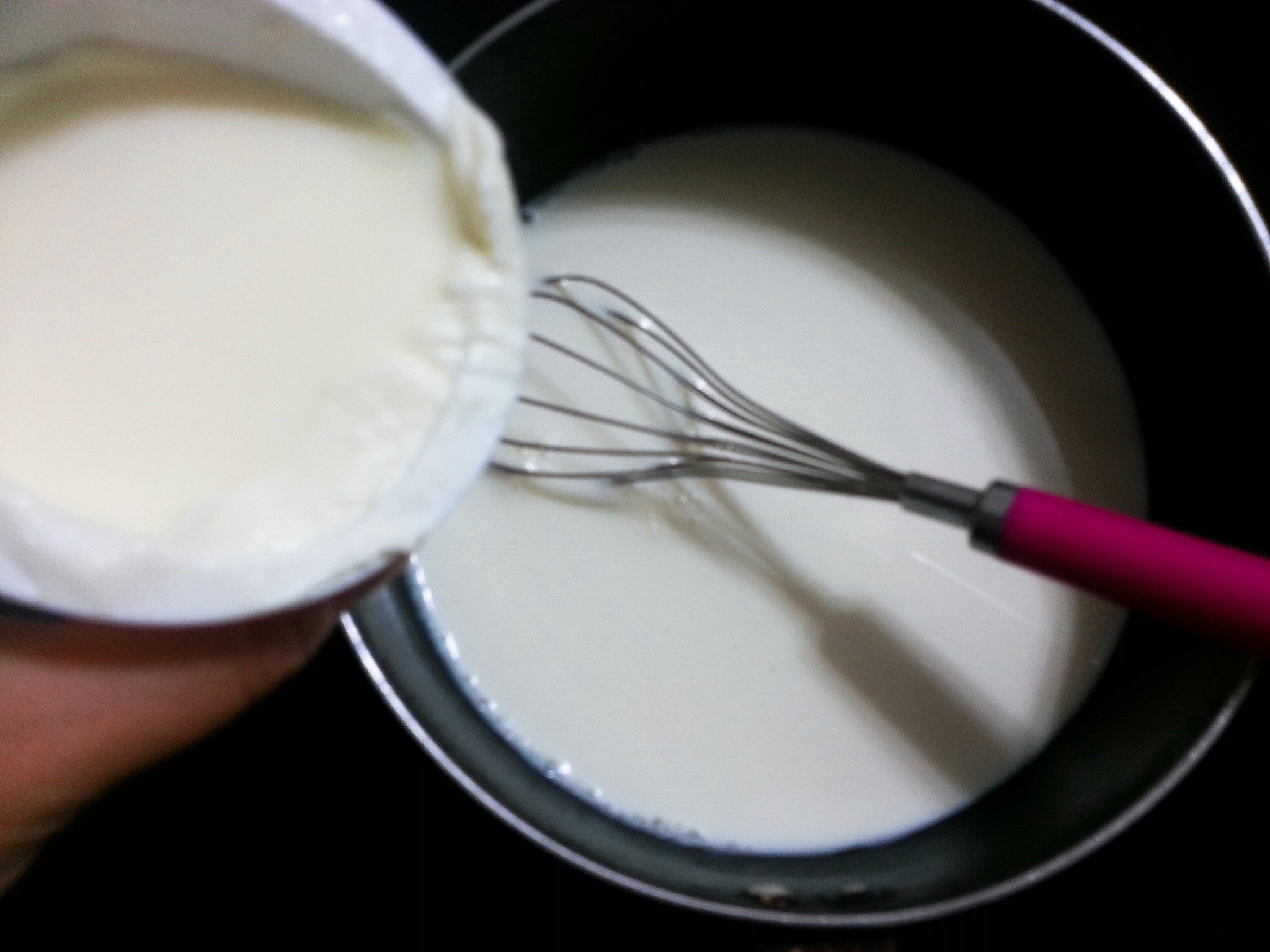 Sua chua deo trai cay anh 3