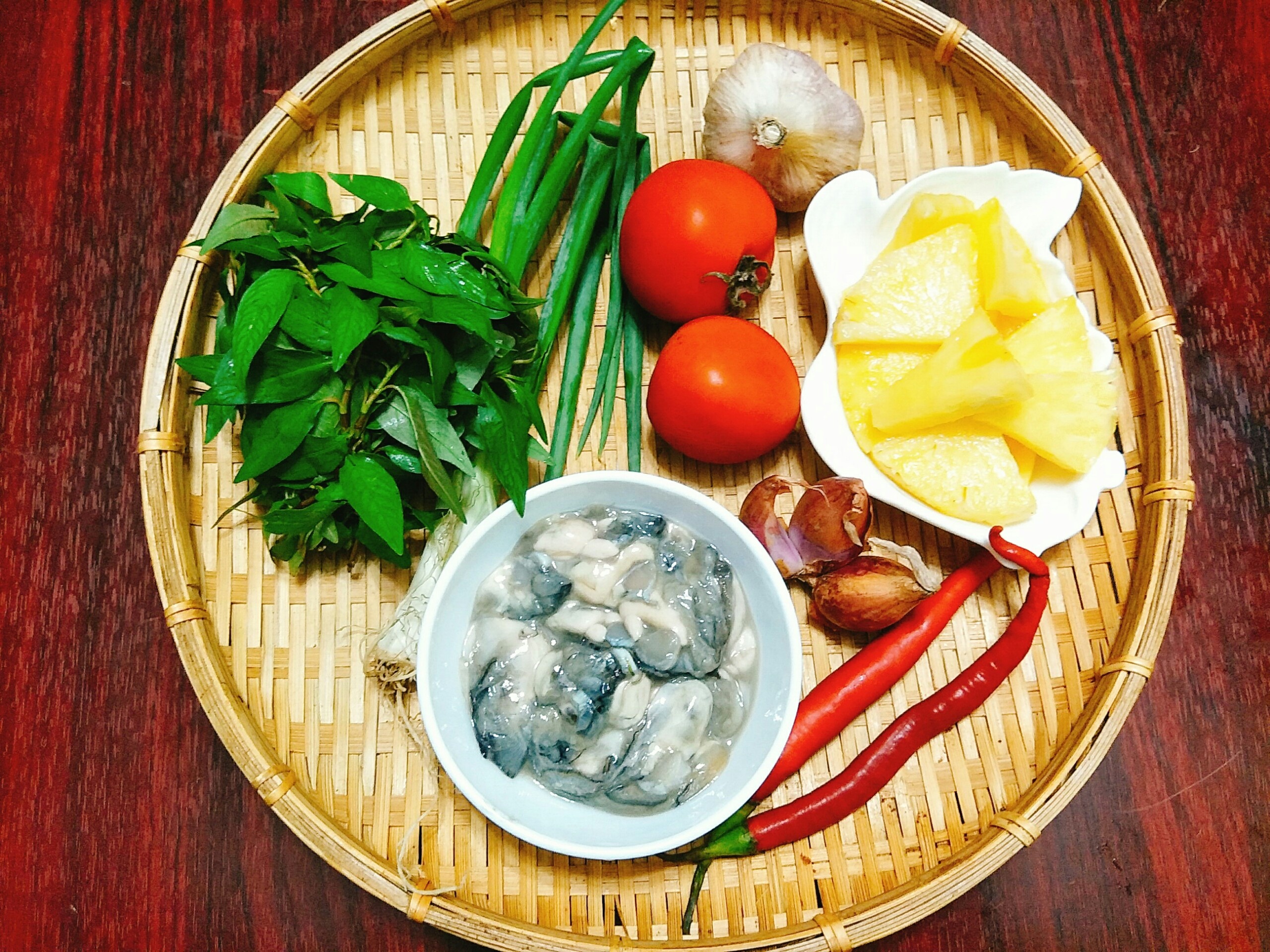 Canh hau sua nau chua anh 1