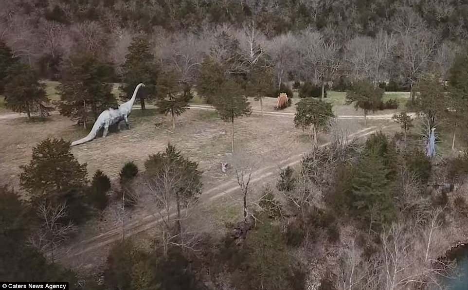 Cong vien khung long bo hoang anh 11