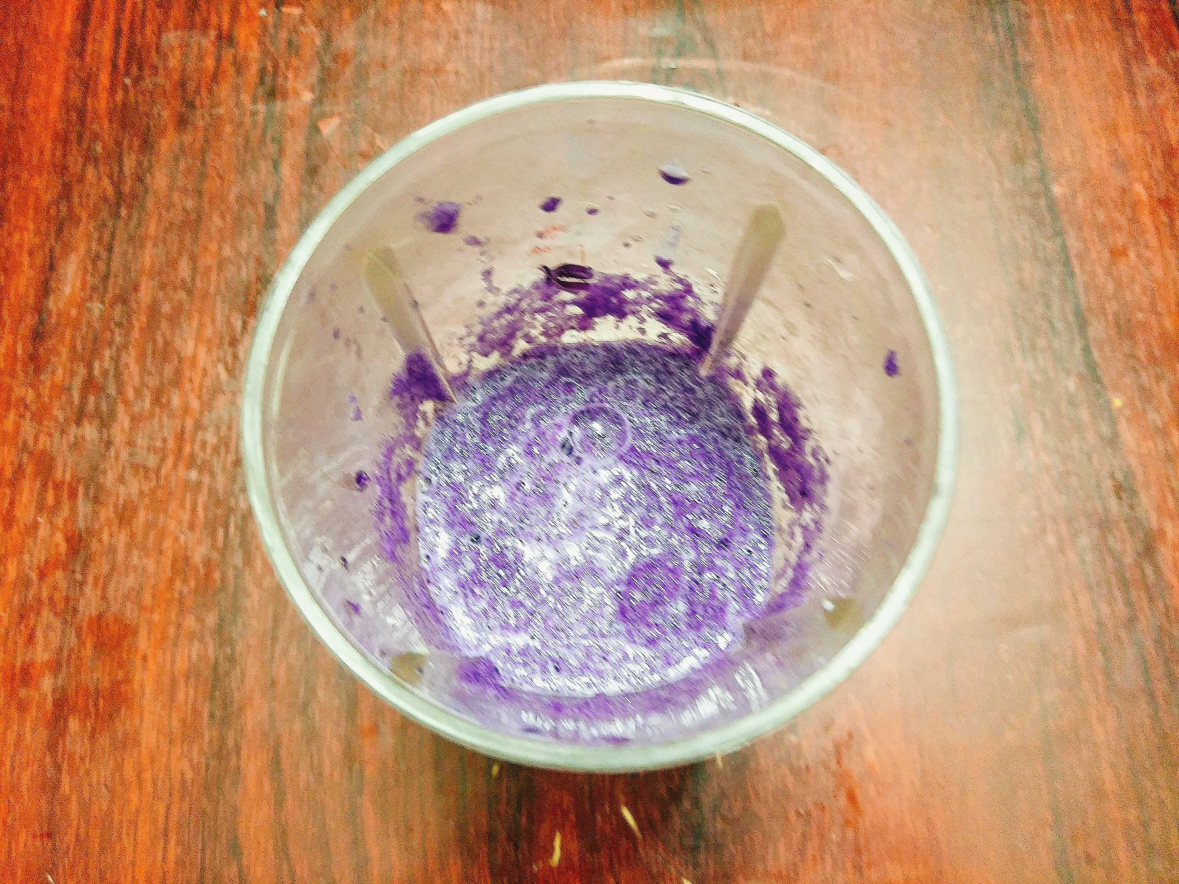 Lam tran chau hat luu anh 4