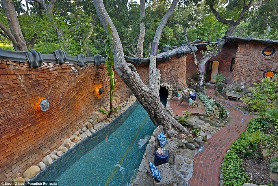 Khach san ca voi anh 4